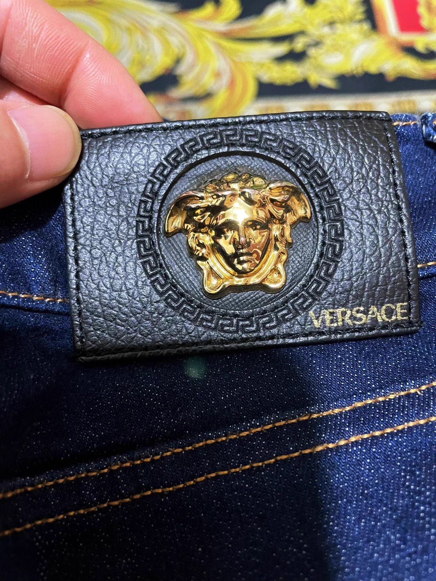 Versace Versace Logo Gold Embroidered Runway Washed 35W 9/10 Size US 35 - 8 Thumbnail