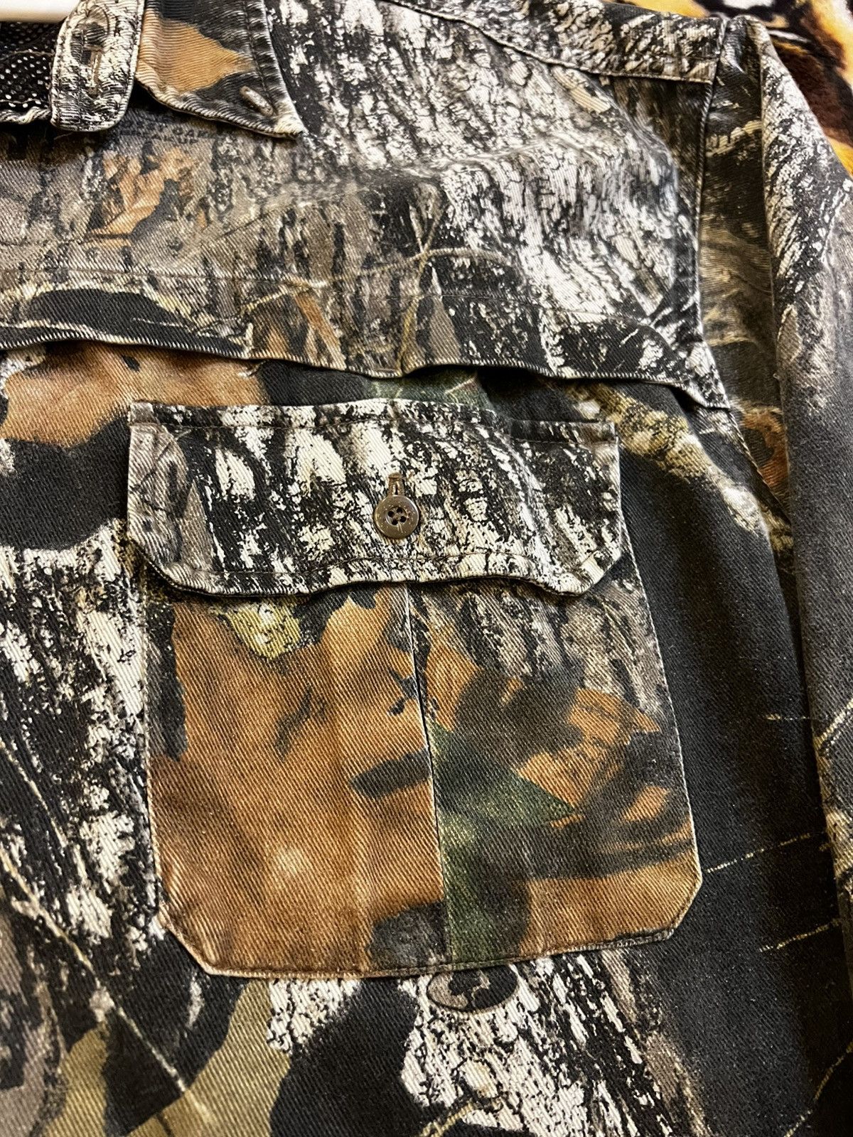 Realtree × Vintage Vintage Camo Fieldstaff Outerwear Buttonup LongSleeve Size US XL / EU 56 / 4 - 7 Thumbnail