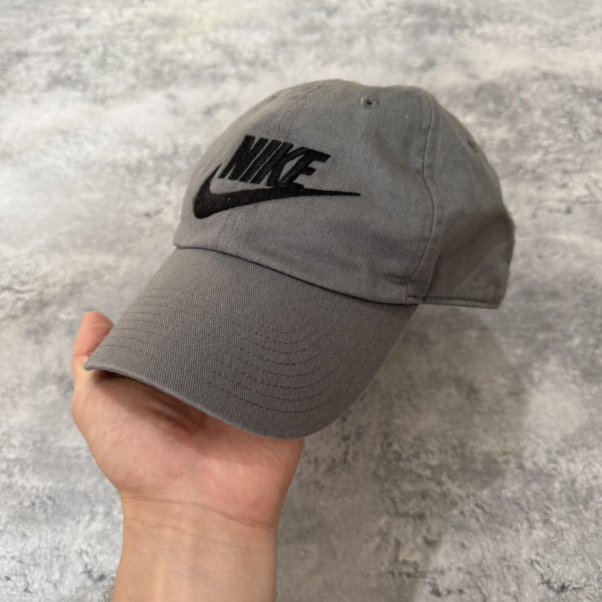 Vintage Vintage Nike Heritage 86 Cap Size ONE SIZE - 1 Thumbnail