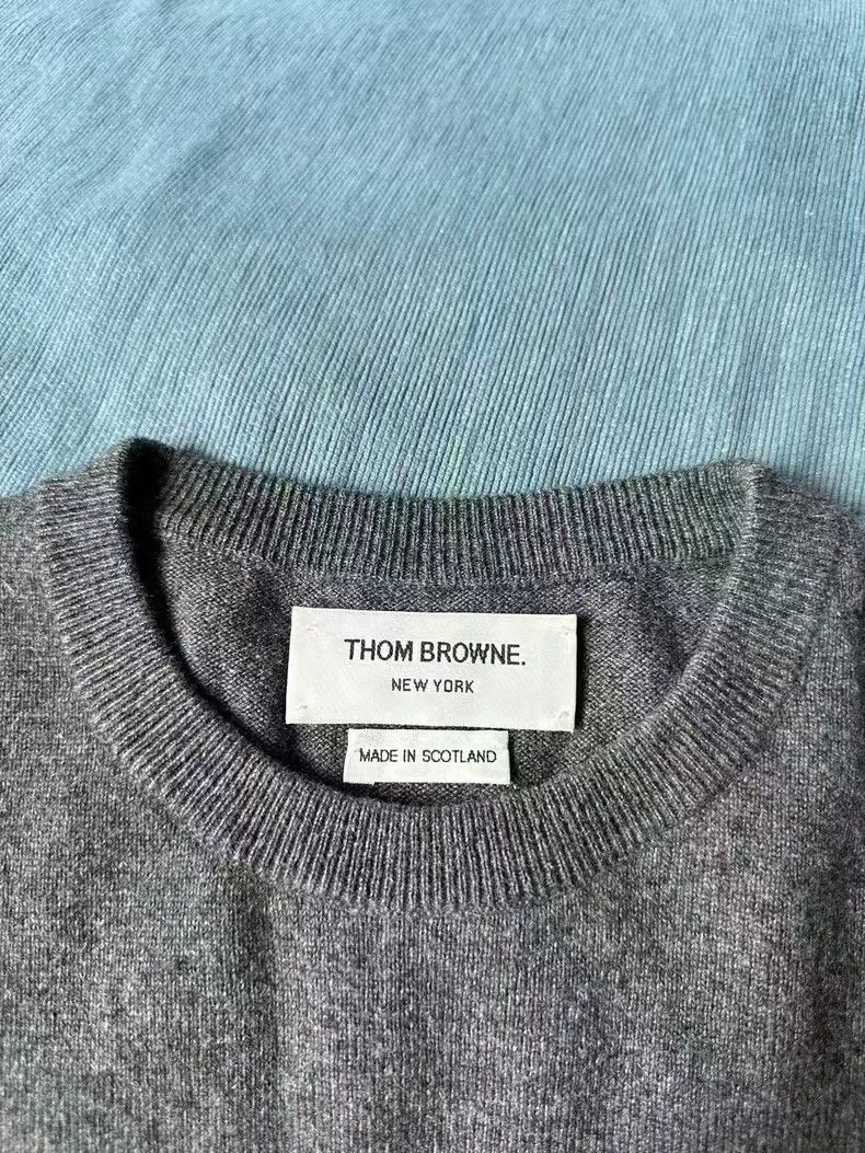 Thom Browne Thom Browne size3 Medium gray cashmere sweater Size US L / EU 52-54 / 3 - 3 Thumbnail