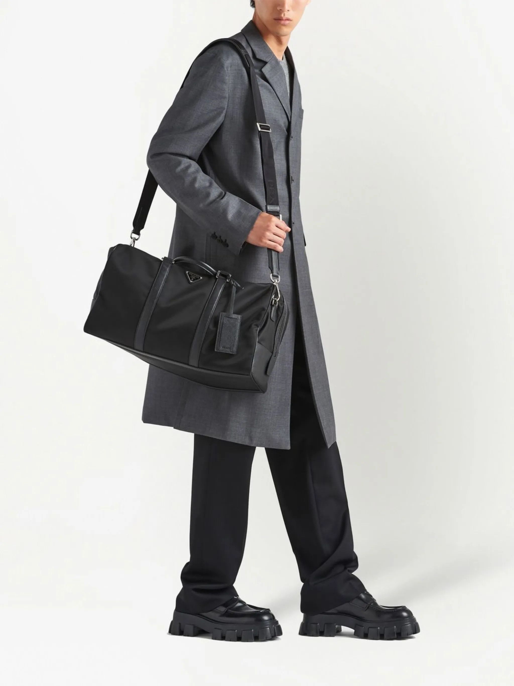 Prada o1mt1gz0225 Size: OS / Triangle Logo-Patch Duffel Bag Black Size ONE SIZE - 2 Thumbnail