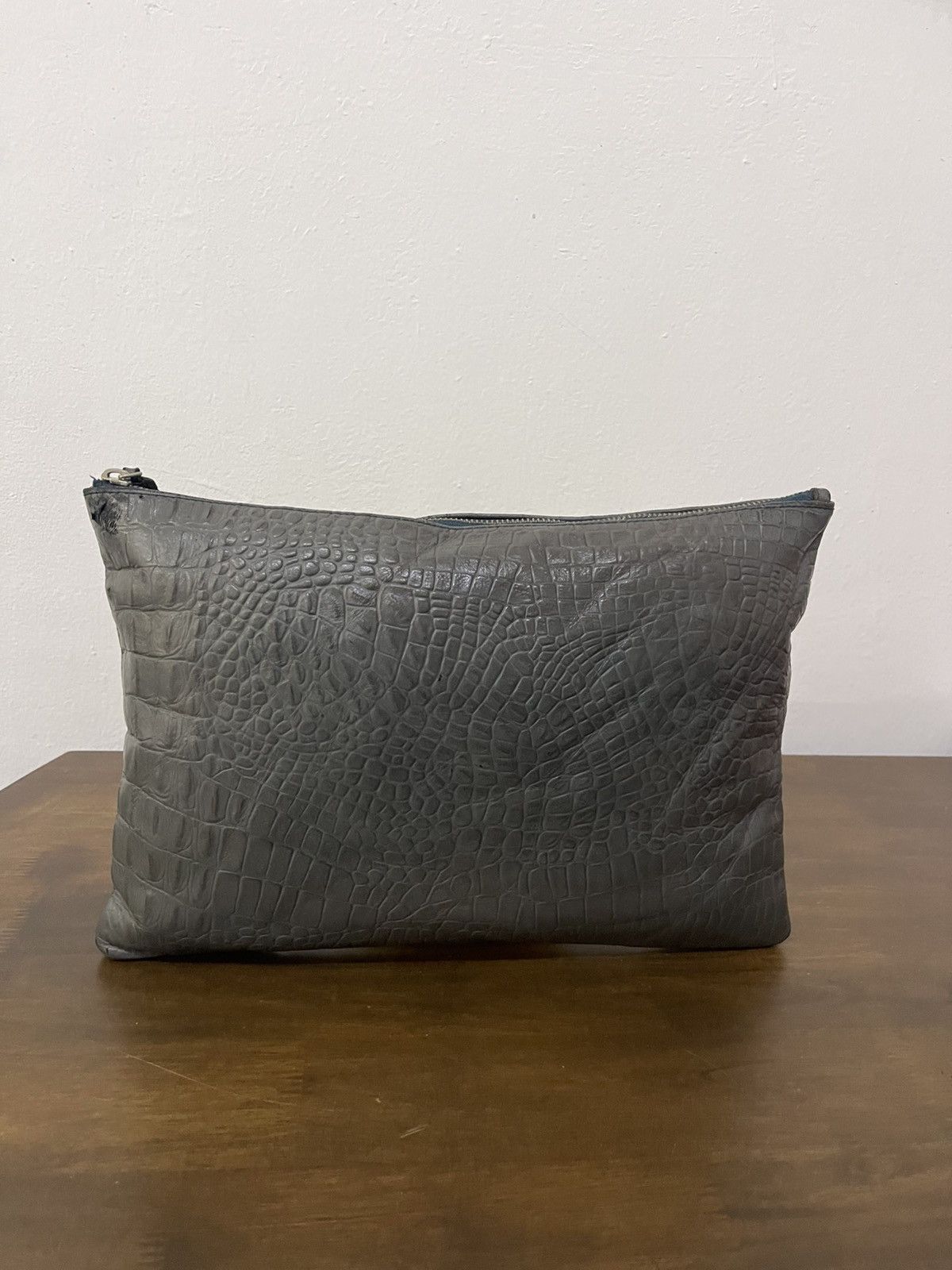 Leather Croc Embossed Clutch Bag with cross Size ONE SIZE - 8 Thumbnail