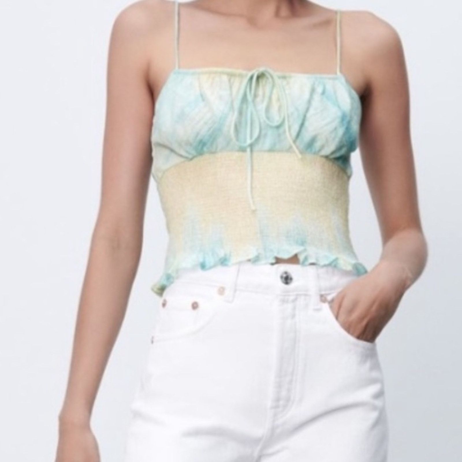 Zara Zara Tie Dye Tank Top Size Medium Tie Front Smocking Cropped Size M / US 6-8 / IT 42-44 - 1 Thumbnail