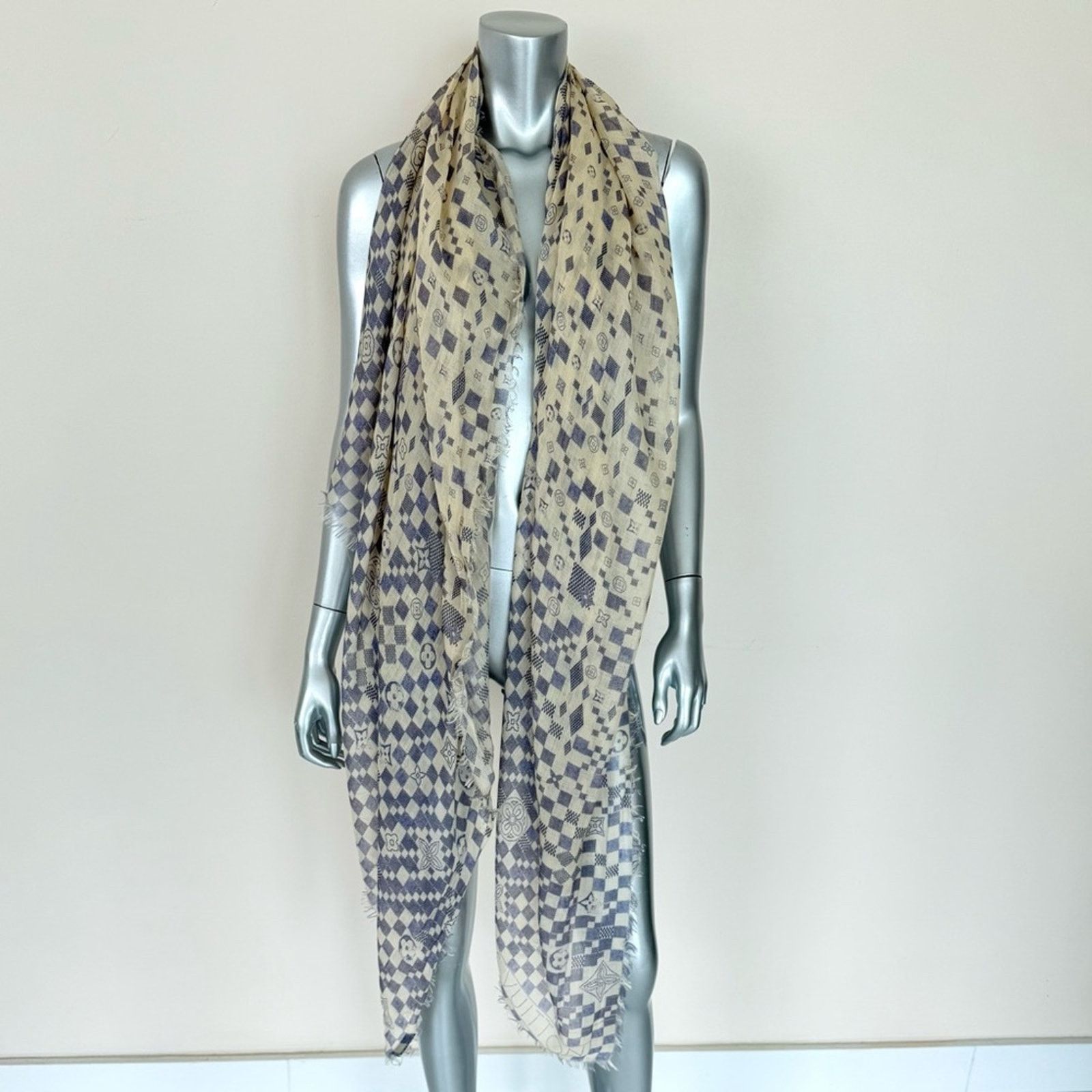 Louis Vuitton LOUIS VUITTON Cashmere Silk Damier Azur Monogram Scarf Size ONE SIZE - 1 Thumbnail