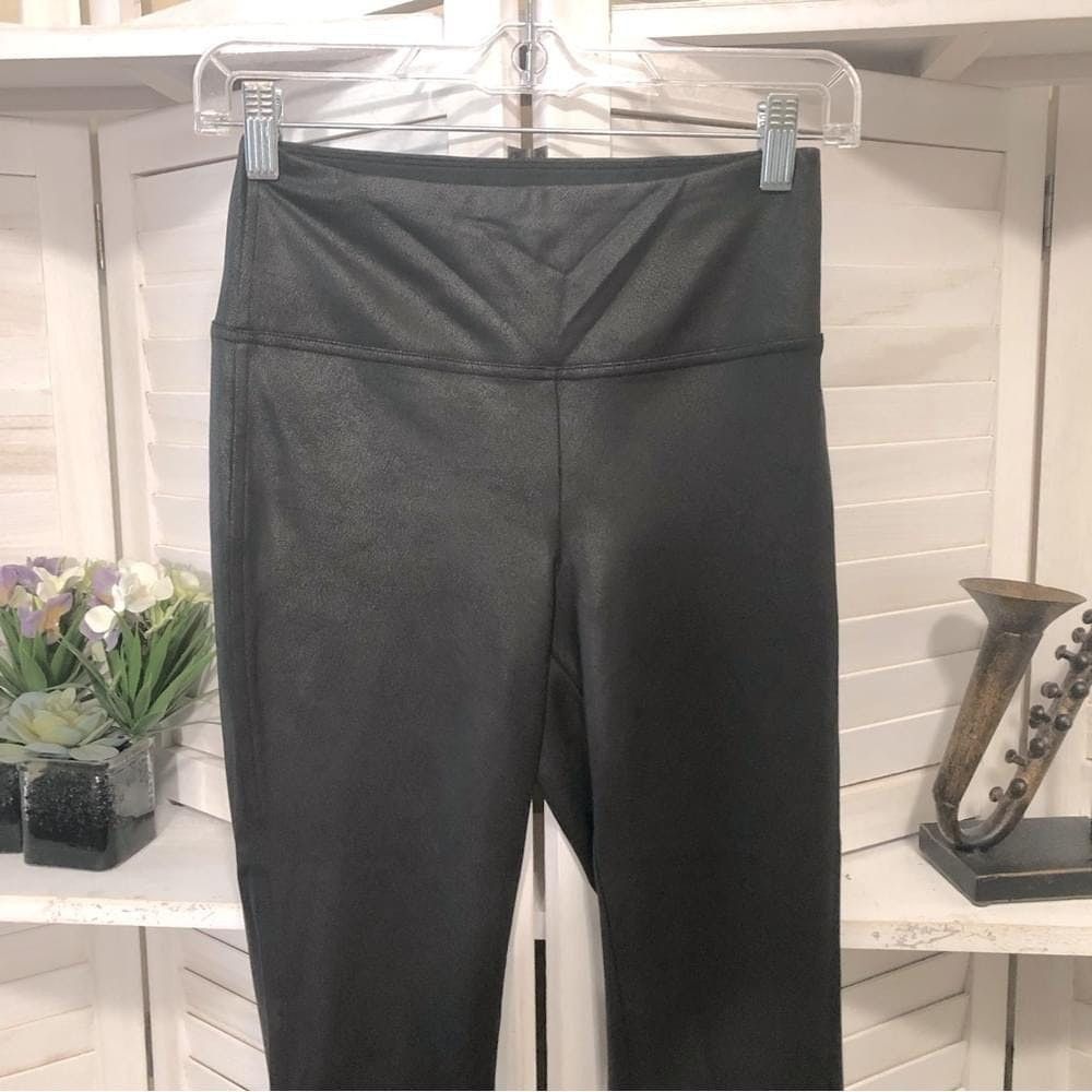 Nine West NWOT Nine West leather look shiny black leggings sz S Size 28" / US 6 / IT 42 - 3 Thumbnail