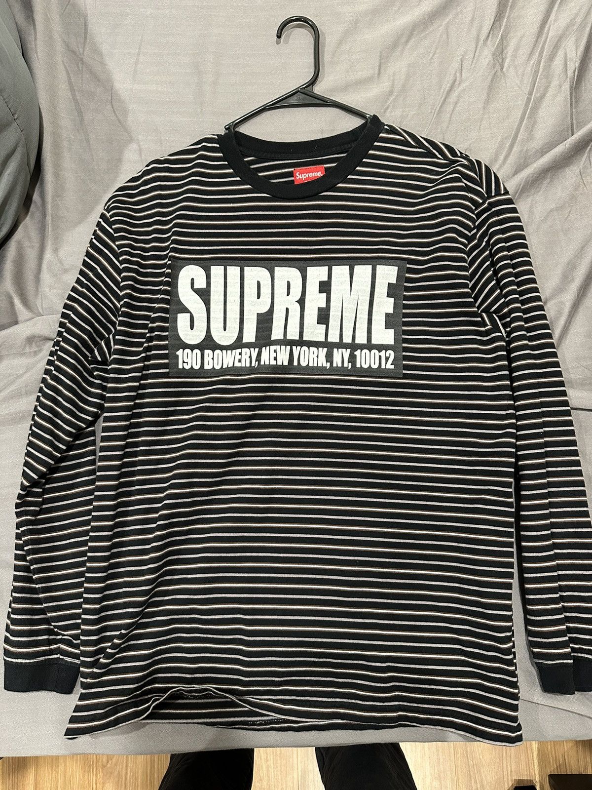 Streetwear × Supreme Supreme 190 Bowery Striped Long Sleeve Tee