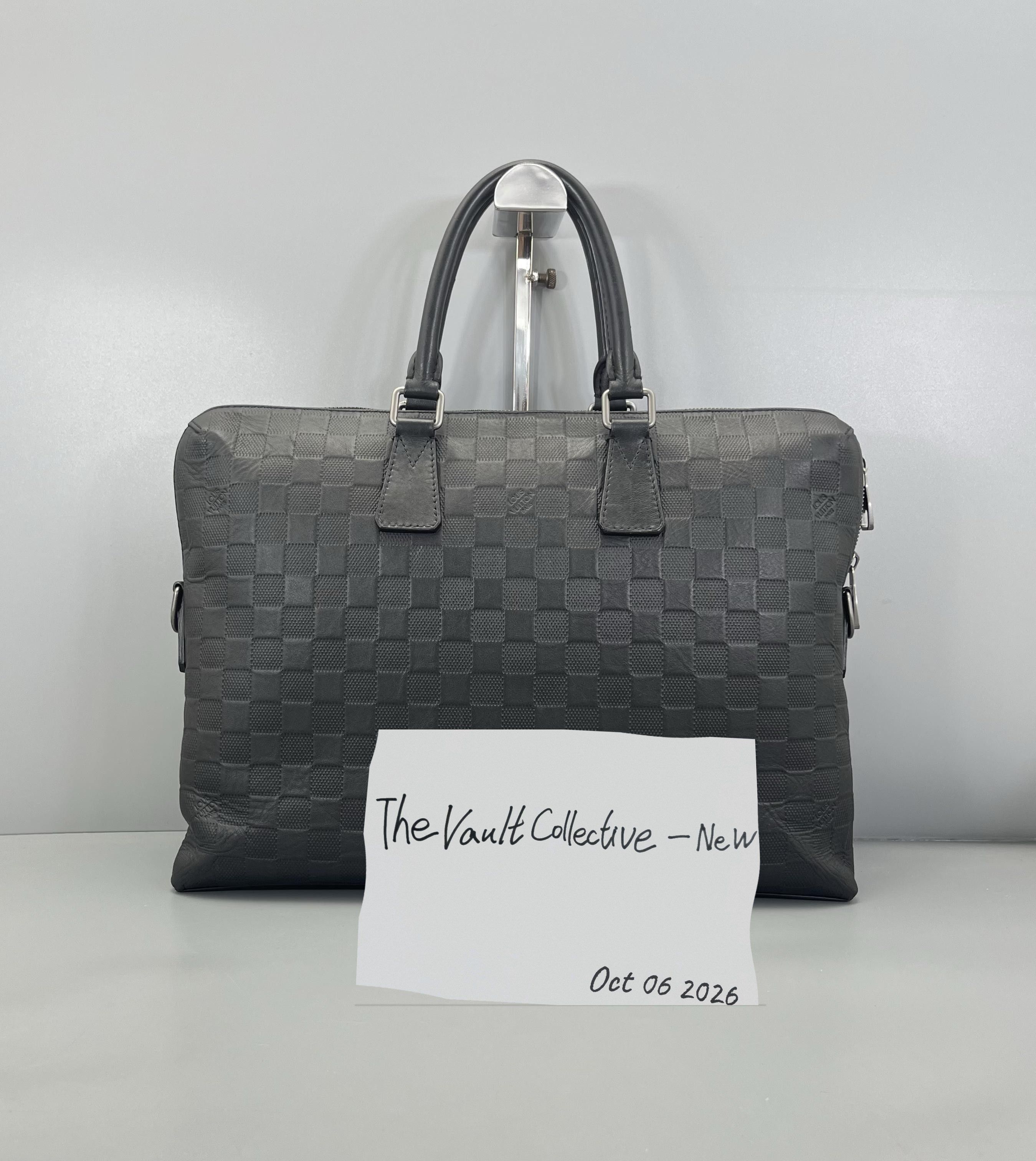 Louis Vuitton LOUIS VUITTON PORTE-DOCUMENTS black cowhide leather checkerboard handbag silver Size ONE SIZE - 1 Thumbnail