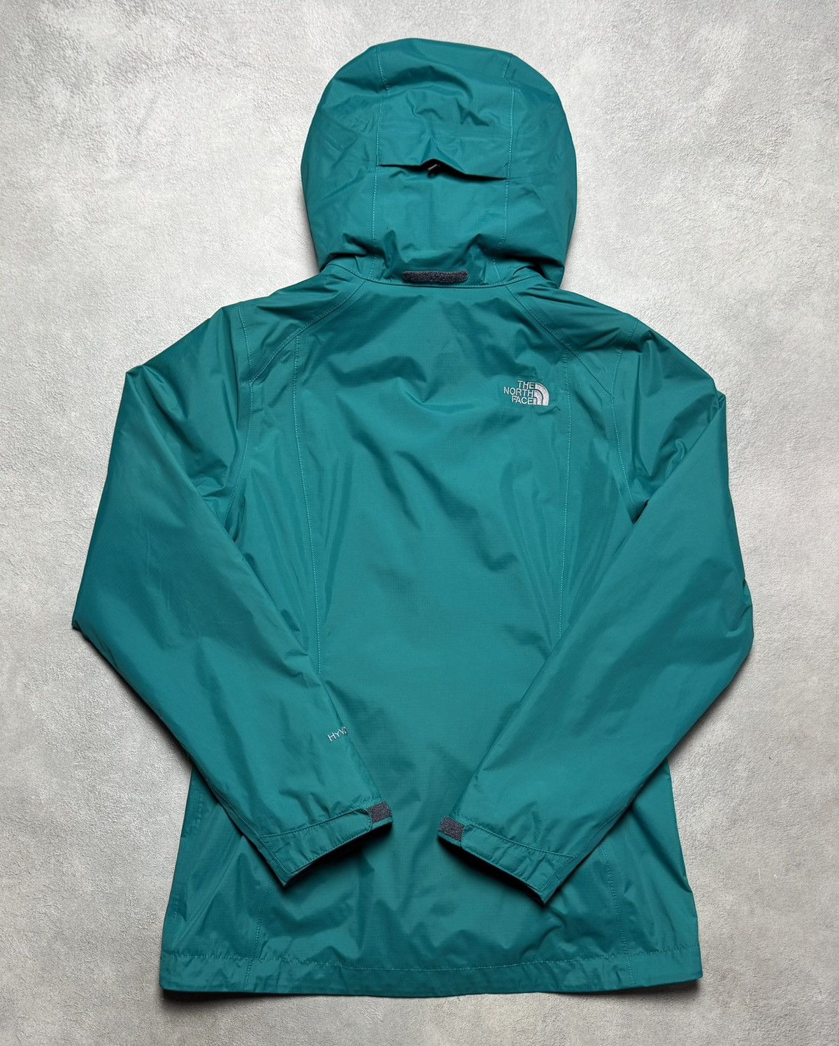 The North Face The North Face HyVent Waterproof Outdoor Hooded Jacket Size S / US 4 / IT 40 - 2 Thumbnail