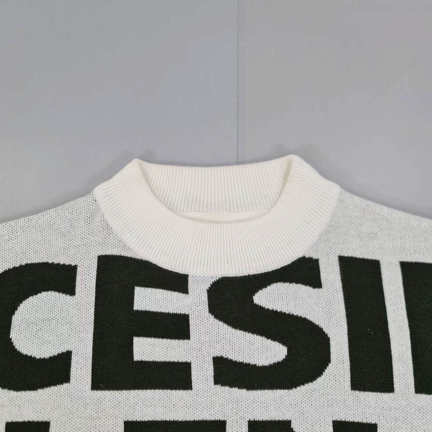 Vintage Bizzbee Jumper Shirt Mens Small White Green All Over Print 100% Cotton Mock Neck Pullover Classic Knit Seasonal Casual Mens Size US S / EU 44-46 / 1 - 2 Thumbnail