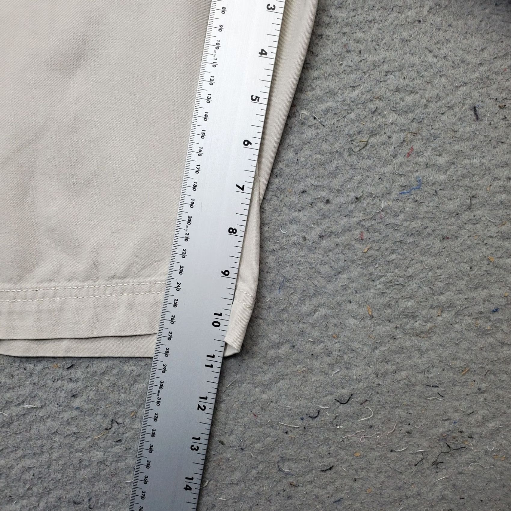 Izod IZOD Mens Cargo Shorts Tan 48 Saltwater Flat Front Regular Fit Utility Pocket Short Size US 32 / EU 48 - 4 Thumbnail