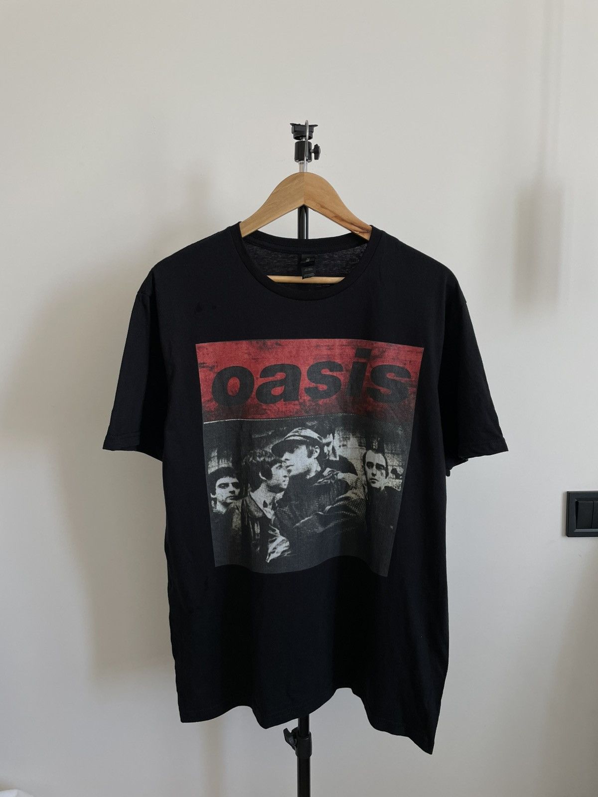 Band Tees Oasis Vintage Band Rock T-Shirt Black Size US L / EU 52-54 / 3 - 1 Thumbnail