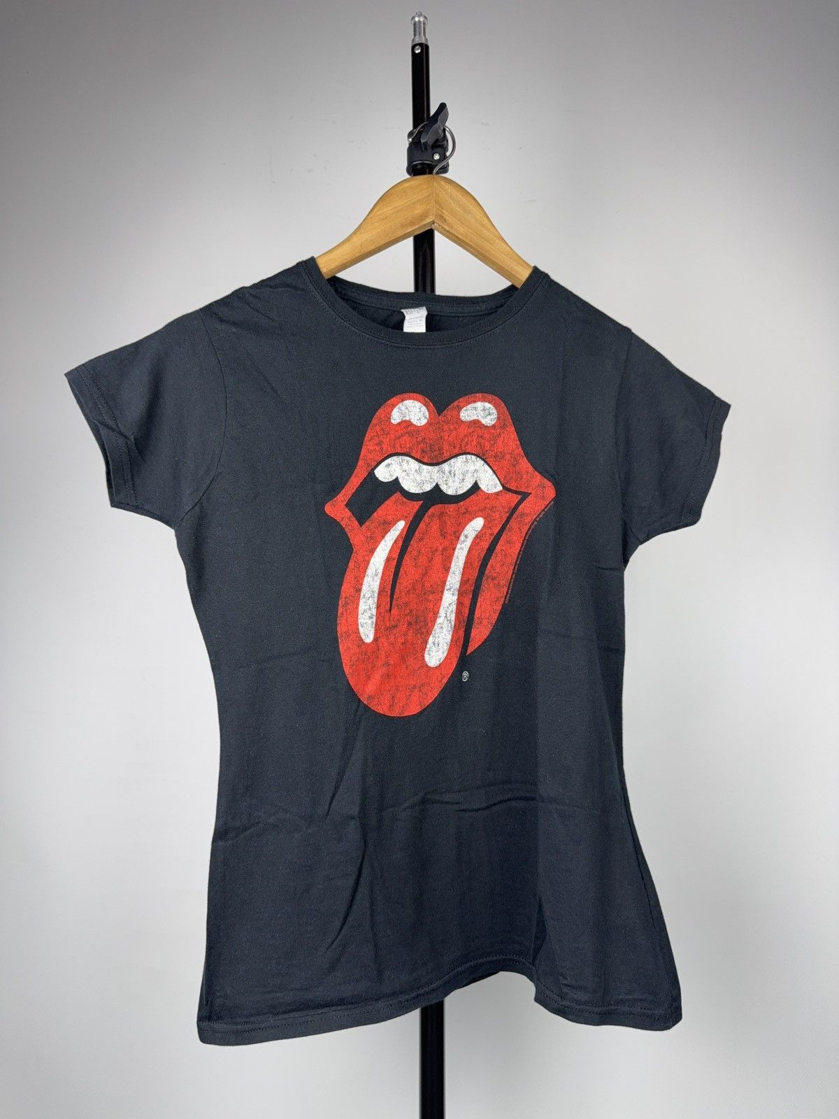The Rolling Stones 2009 The Rolling Stones Tongue Logo Distressed Y2K T-Shirt Size M / US 6-8 / IT 42-44 - 1 Thumbnail