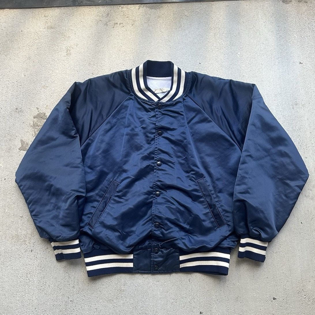 Vintage Vintage Columbine High School Orchestra Bomber Men’s Medium Size US M / EU 48-50 / 2 - 3 Thumbnail