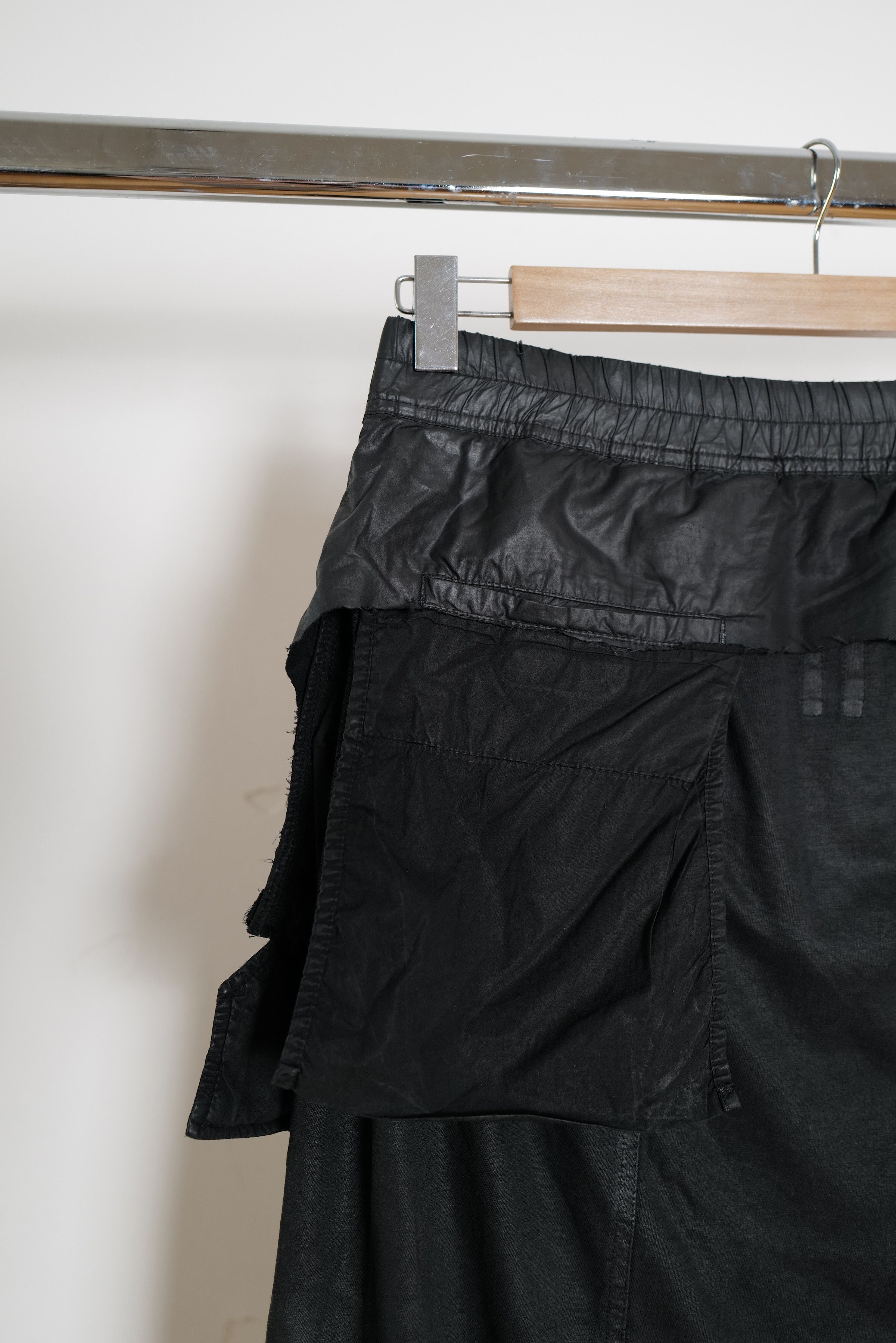 Rick Owens ARCHIVE WAXED INSIDEOUT SHORTS Size US 34 / EU 50 - 9 Thumbnail
