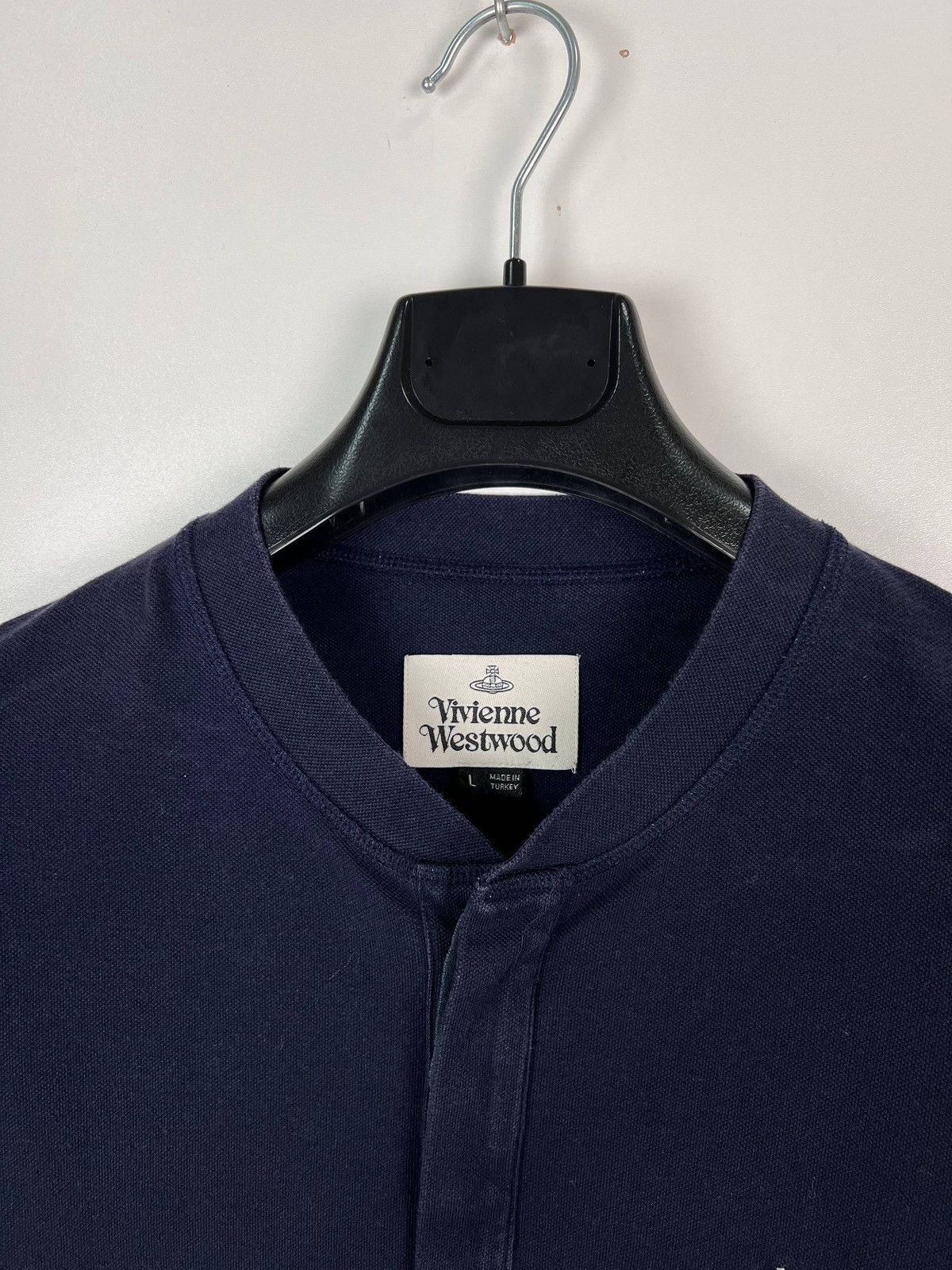 Vivienne Westwood Vivienne Westwood luxury t-shirts size L Size US L / EU 52-54 / 3 - 3 Thumbnail