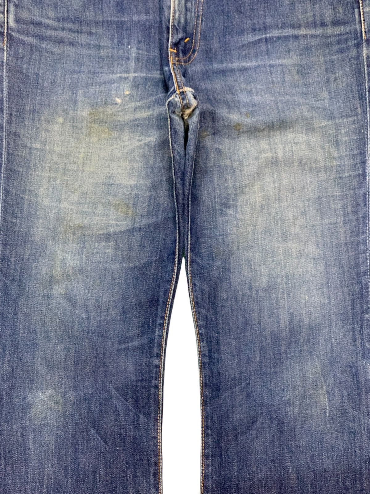 Levi's × Levi's Vintage Clothing Vintage 90s Levis 517 Bootcut Blue Wash Distressed Jeans Size US 32 / EU 48 - 5 Thumbnail