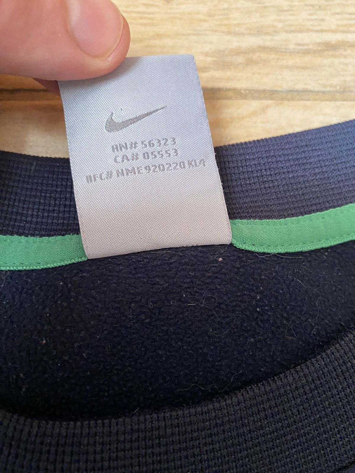 Nike Vintage Nike Distressed hoodie Size US M / EU 48-50 / 2 - 6 Thumbnail