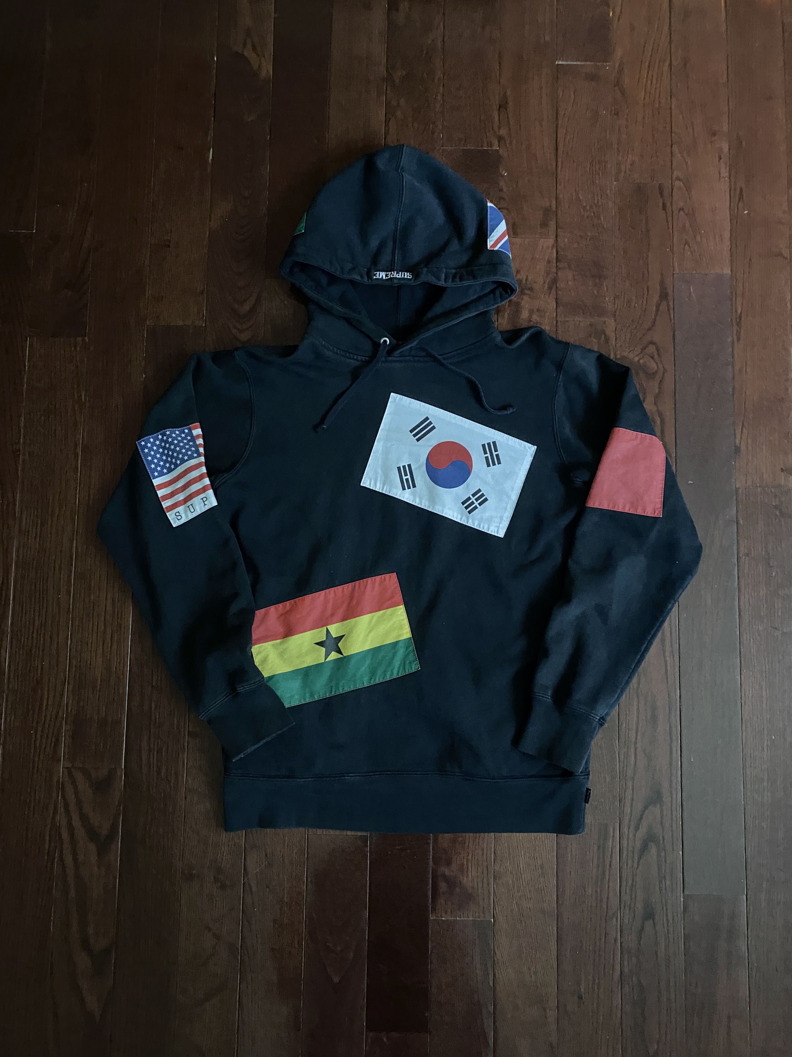 Supreme Flags Hoodie FW13 Size US M / EU 48-50 / 2 - 1 Thumbnail