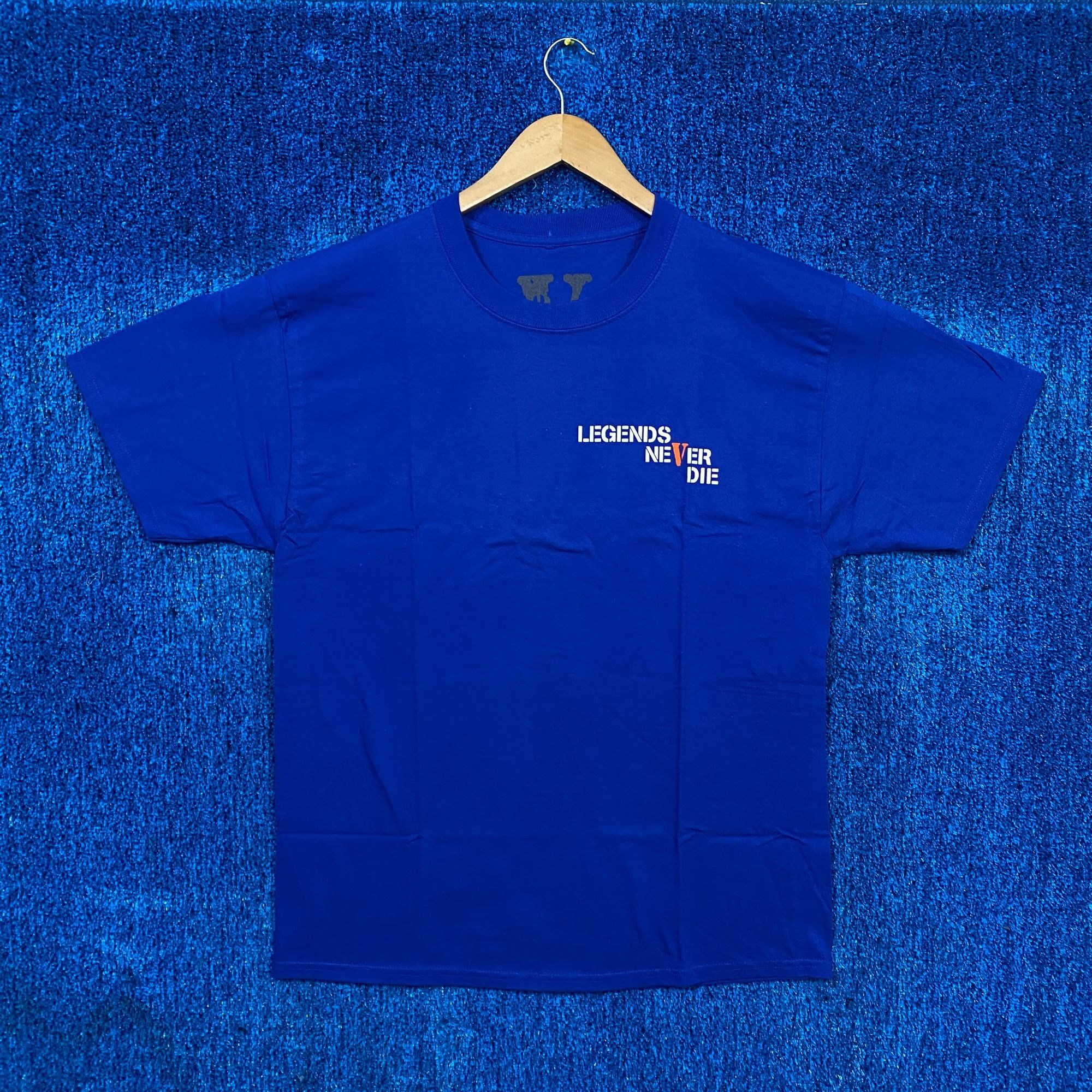 Vlone Juice WRLD x VLONE 999 Club Legends Never Die Album Tee L Size US L / EU 52-54 / 3 - 2 Thumbnail