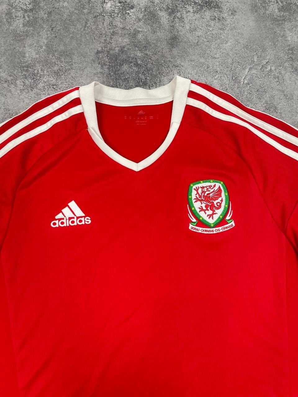Adidas Adidas Wales National Team Men Home Football Shirt 2016/17 Size US M / EU 48-50 / 2 - 2 Thumbnail