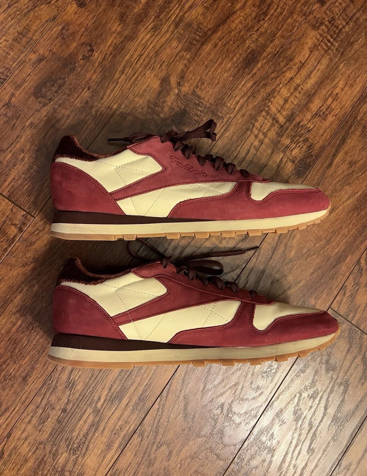 Reebok Size 13 - Reebok Classic Leather Valentine's Day Size US 13 / EU 46 - 3 Thumbnail