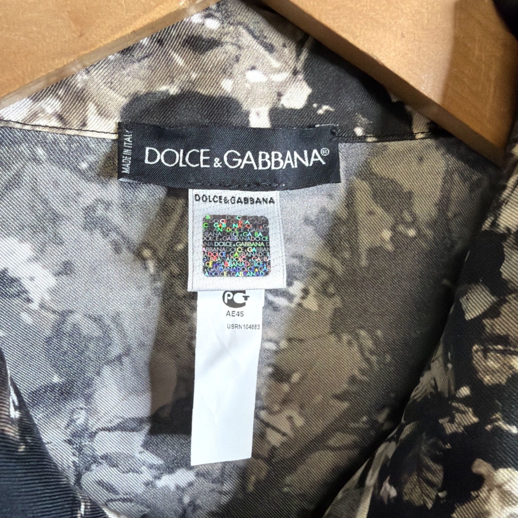 Dolce & Gabbana Dolce&Gabbana Silk Button Up Blouse Top Womens Small Silk Button Up Style: Camisole Black Size S / US 4 / IT 40 - 2 Thumbnail