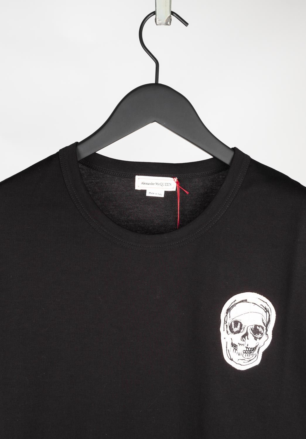 Alexander McQueen Alexander Mcqueen Men Black T Shirt Size L H4747 Size US M / EU 48-50 / 2 - 2 Thumbnail