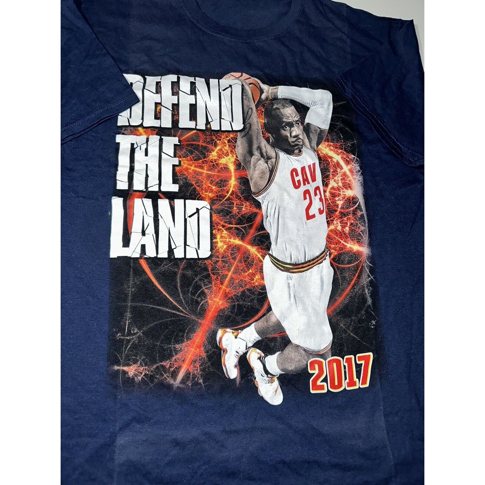 Fruit Of The Loom 2017 Cleveland CavsDefend The Land James #23 Size Large Size US L / EU 52-54 / 3 - 2 Thumbnail