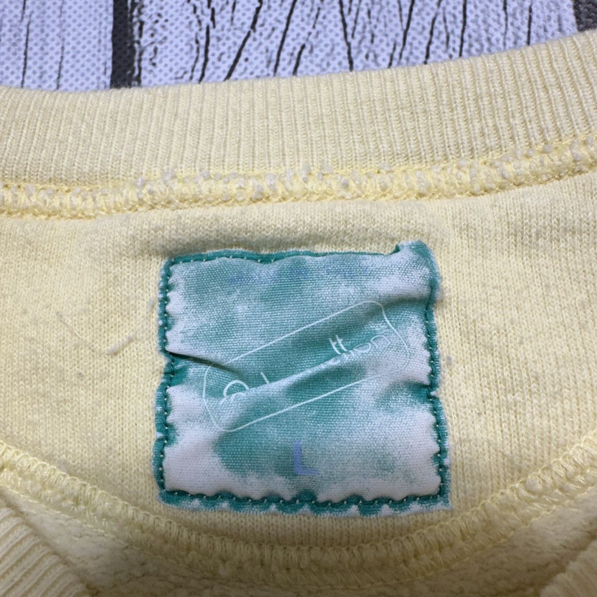 Vintage Vintage Benetton sweatshirt Size US L / EU 52-54 / 3 - 4 Thumbnail