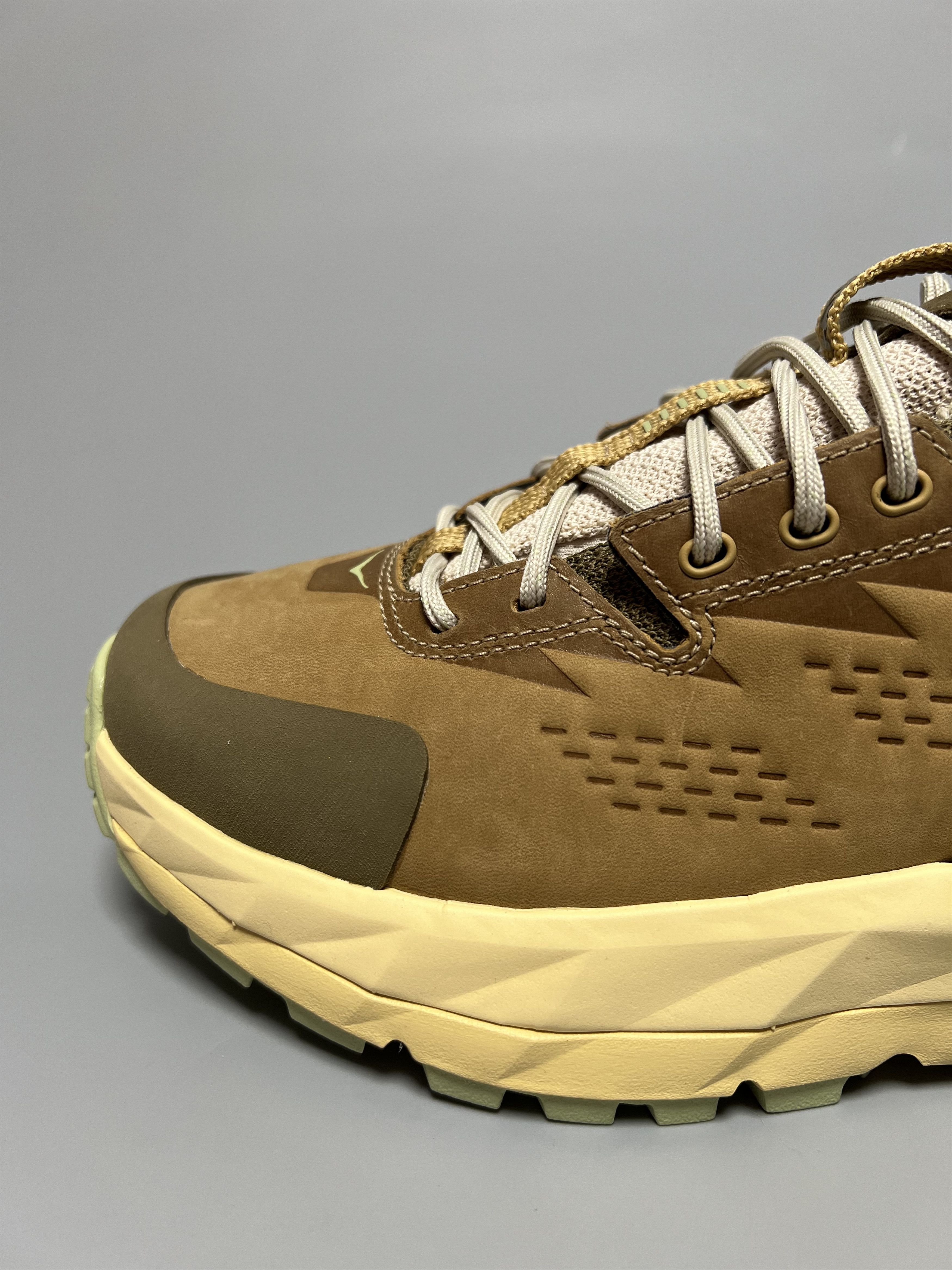 Hoka Hoka Kaha Low GTX TP Gore-Tex Hiking Shoes Size US 7 / IT 37 - 8 Thumbnail