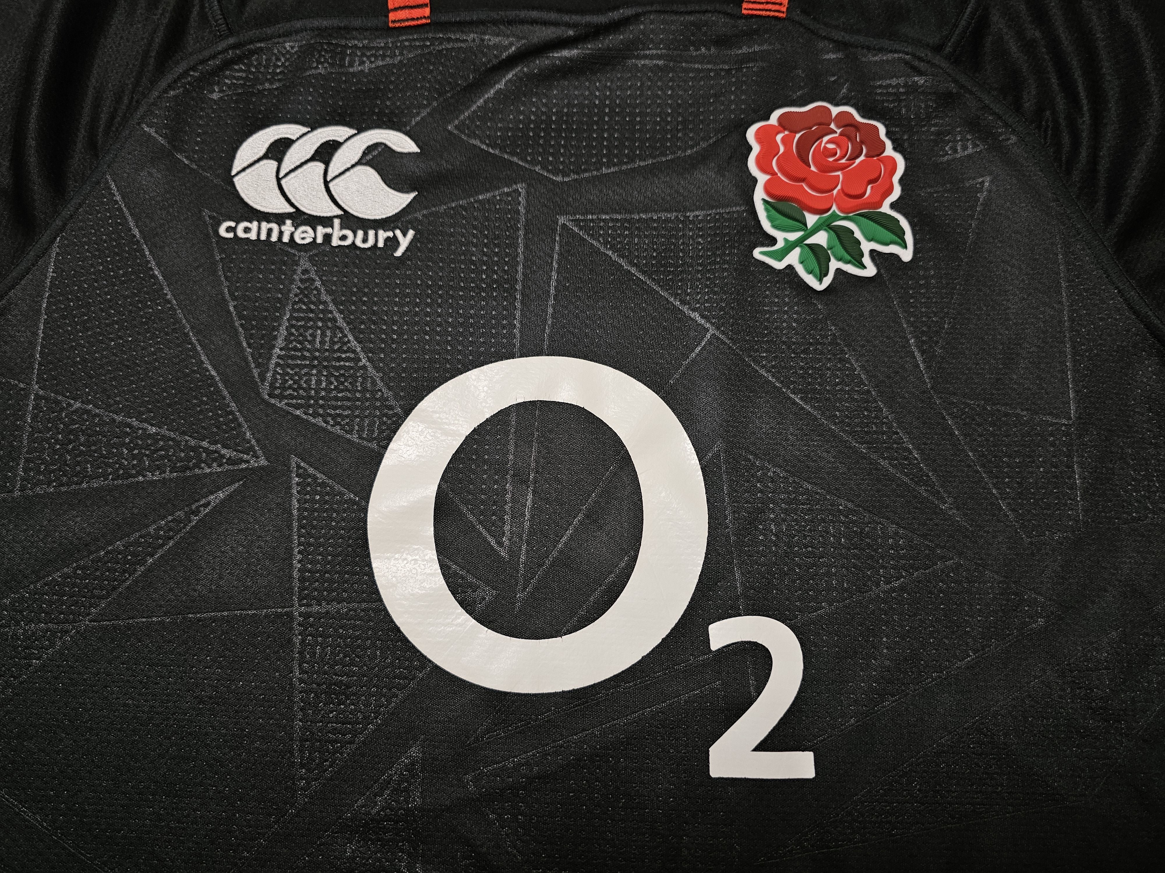 Canterbury of New Zealand ENGLAND RUGBY SHIRT 2017 RUGBY JERSEY RARE BLACK JERSEY Size US M / EU 48-50 / 2 - 3 Thumbnail