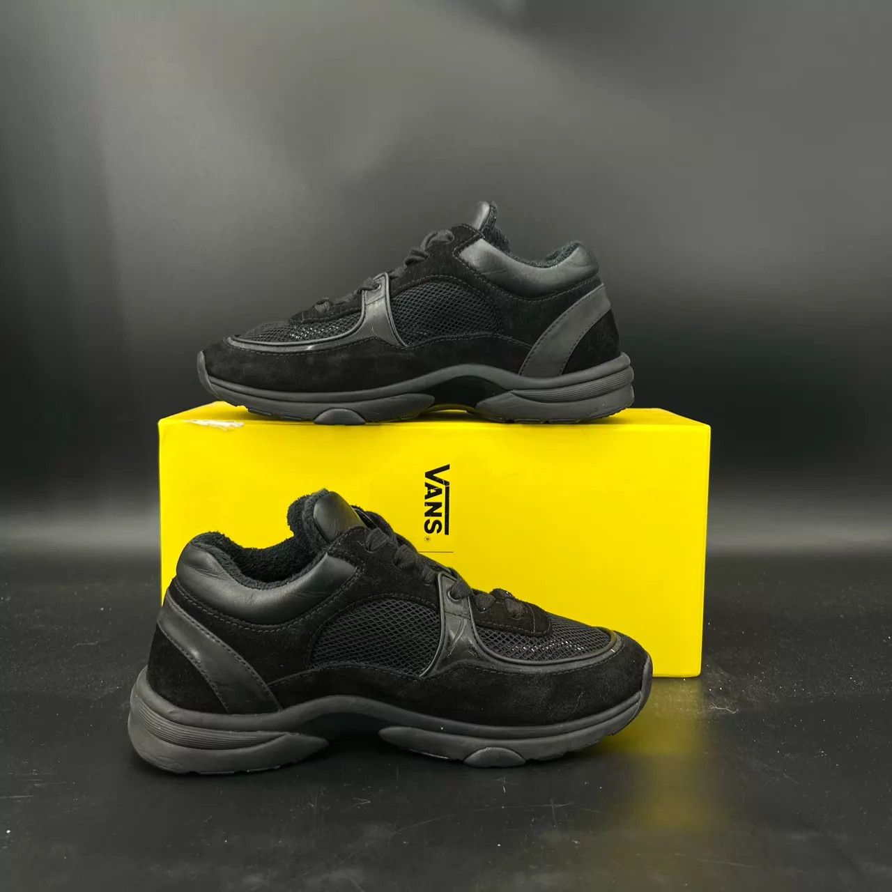 Chanel Chanel CC Black Warrior Sneaker 36.5 Worn Once Size US 6 / IT 36 - 6 Thumbnail