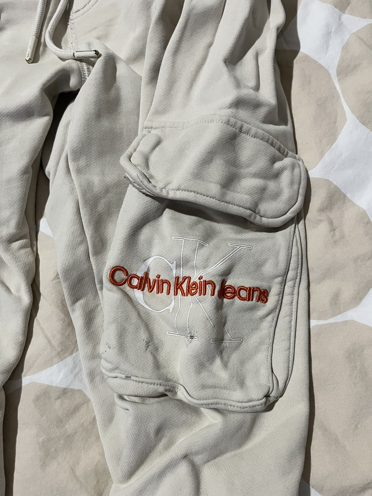 Calvin Klein Calvin Klein Jeans sweatpants Size US 30 / EU 46 - 2 Thumbnail
