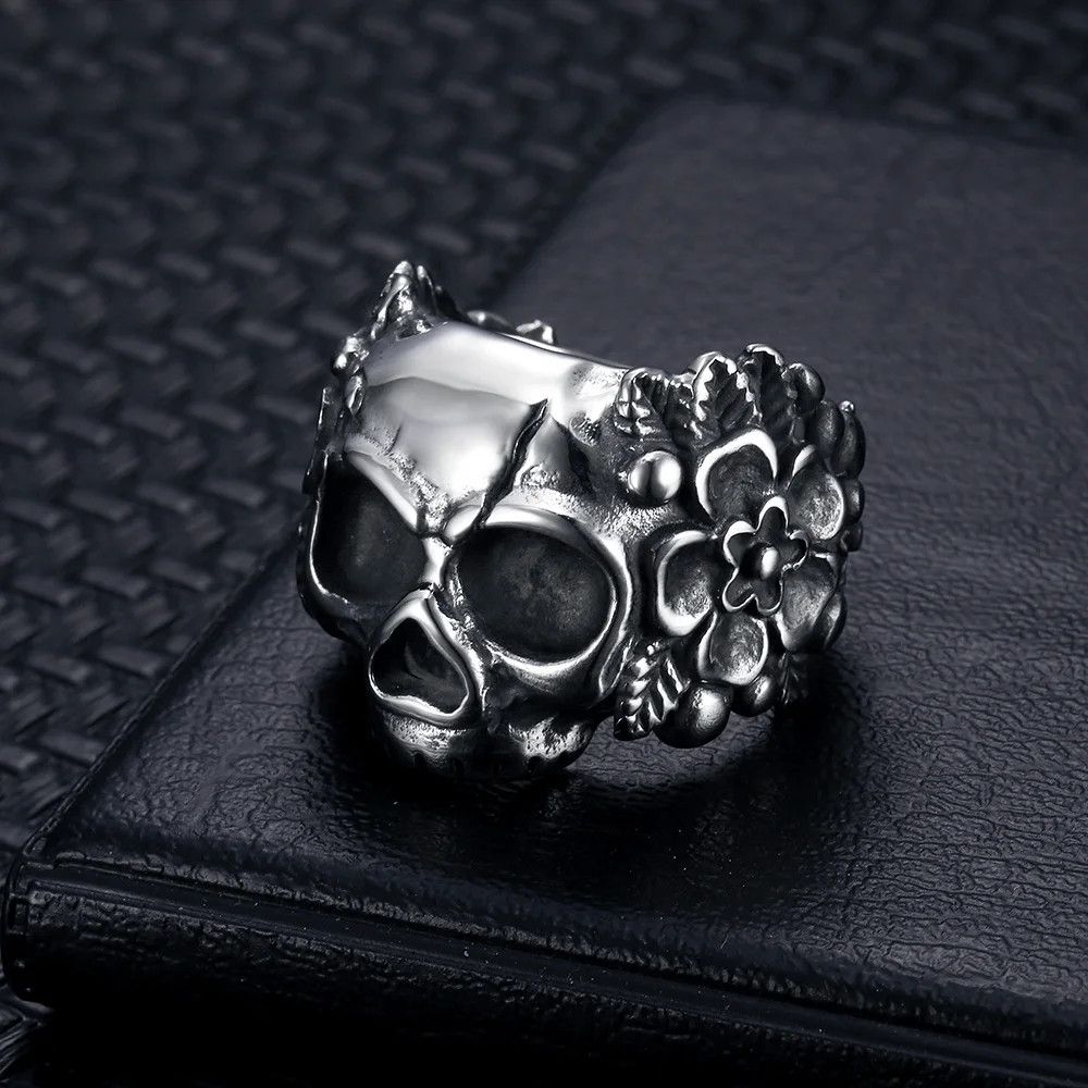 Jewelry Heavy Flower Skull Ring Size ONE SIZE - 3 Thumbnail