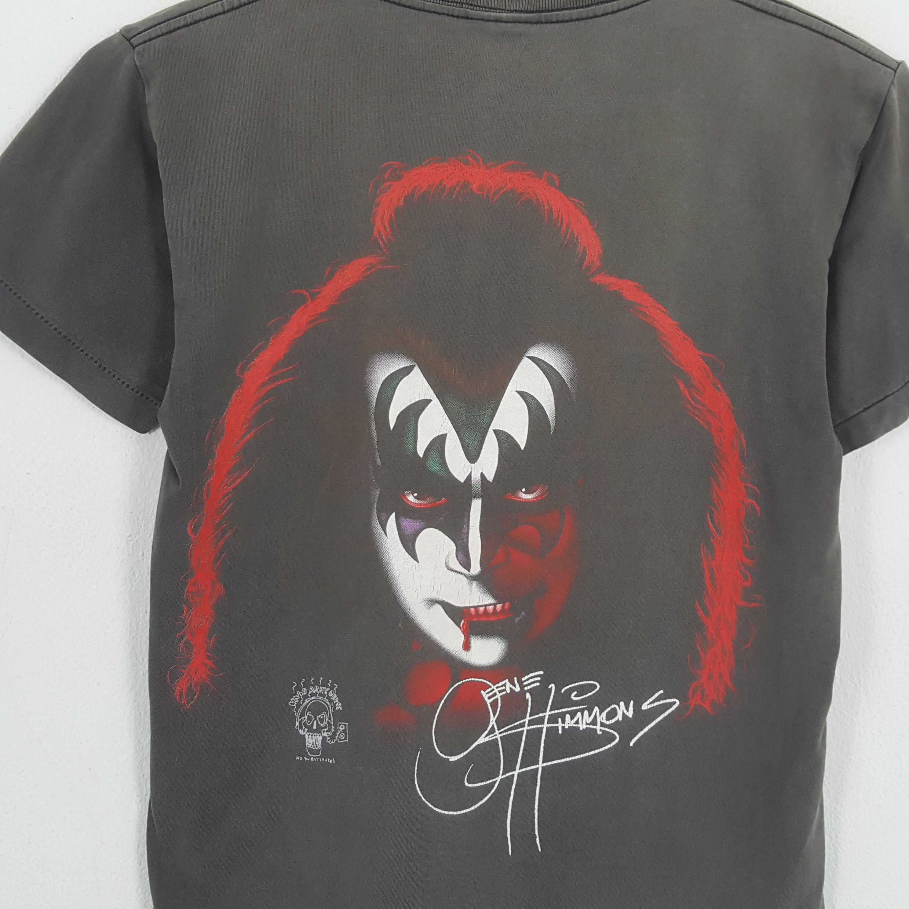 Band Tees KISS Rock Band Music Vintage Tshirt Size US M / EU 48-50 / 2 - 4 Thumbnail