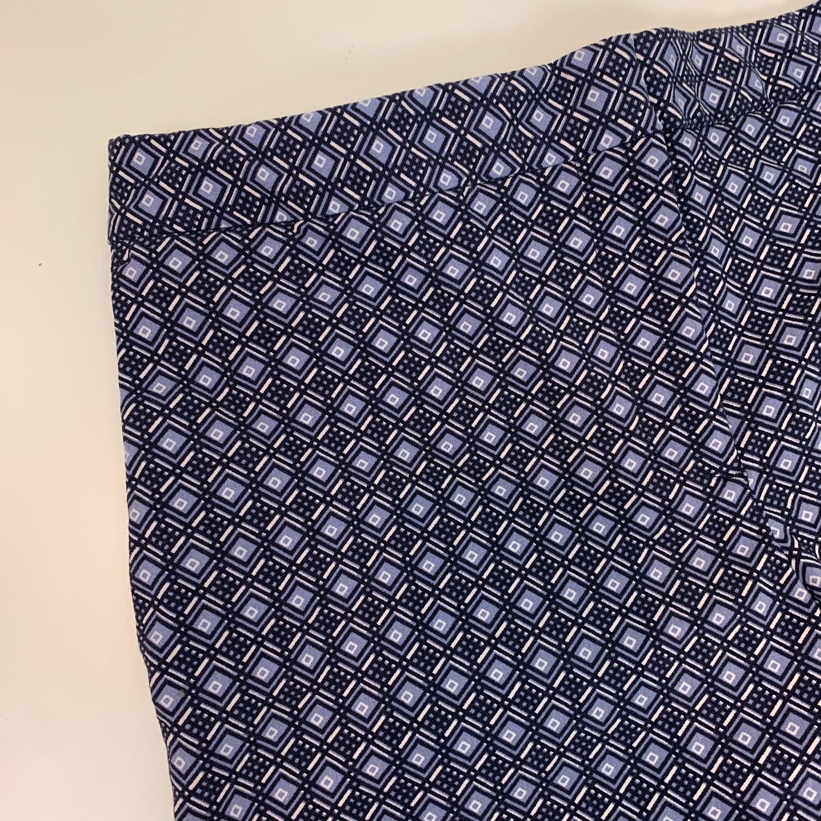 Other Mario Serrani Blue Geometric Geo Bermuda Golf Shorts 2 XS Size 28" / US 6 / IT 42 - 3 Thumbnail