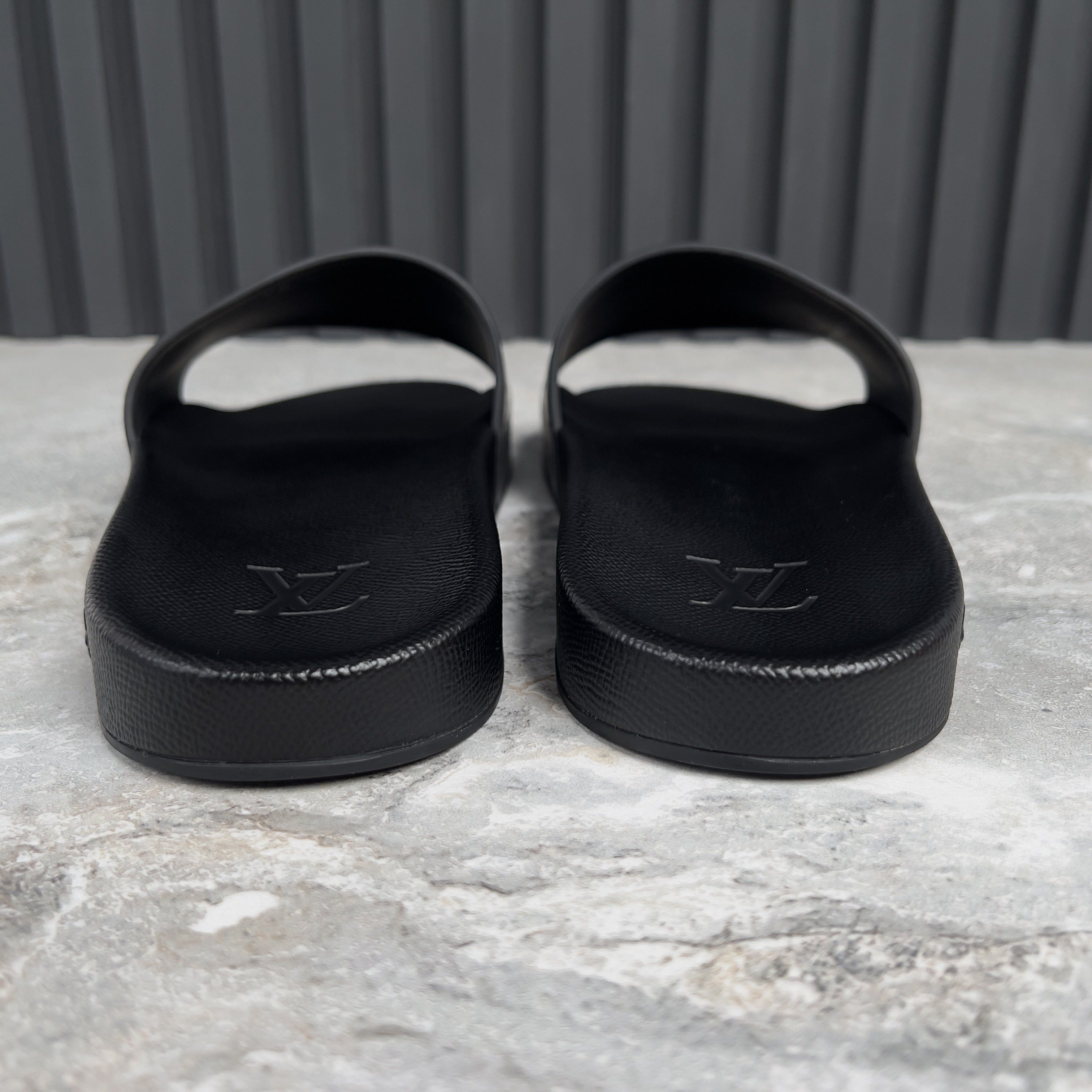 Louis Vuitton Vuitton Waterfront Mules LV Monogram Size US 9 / EU 42 - 9 Thumbnail