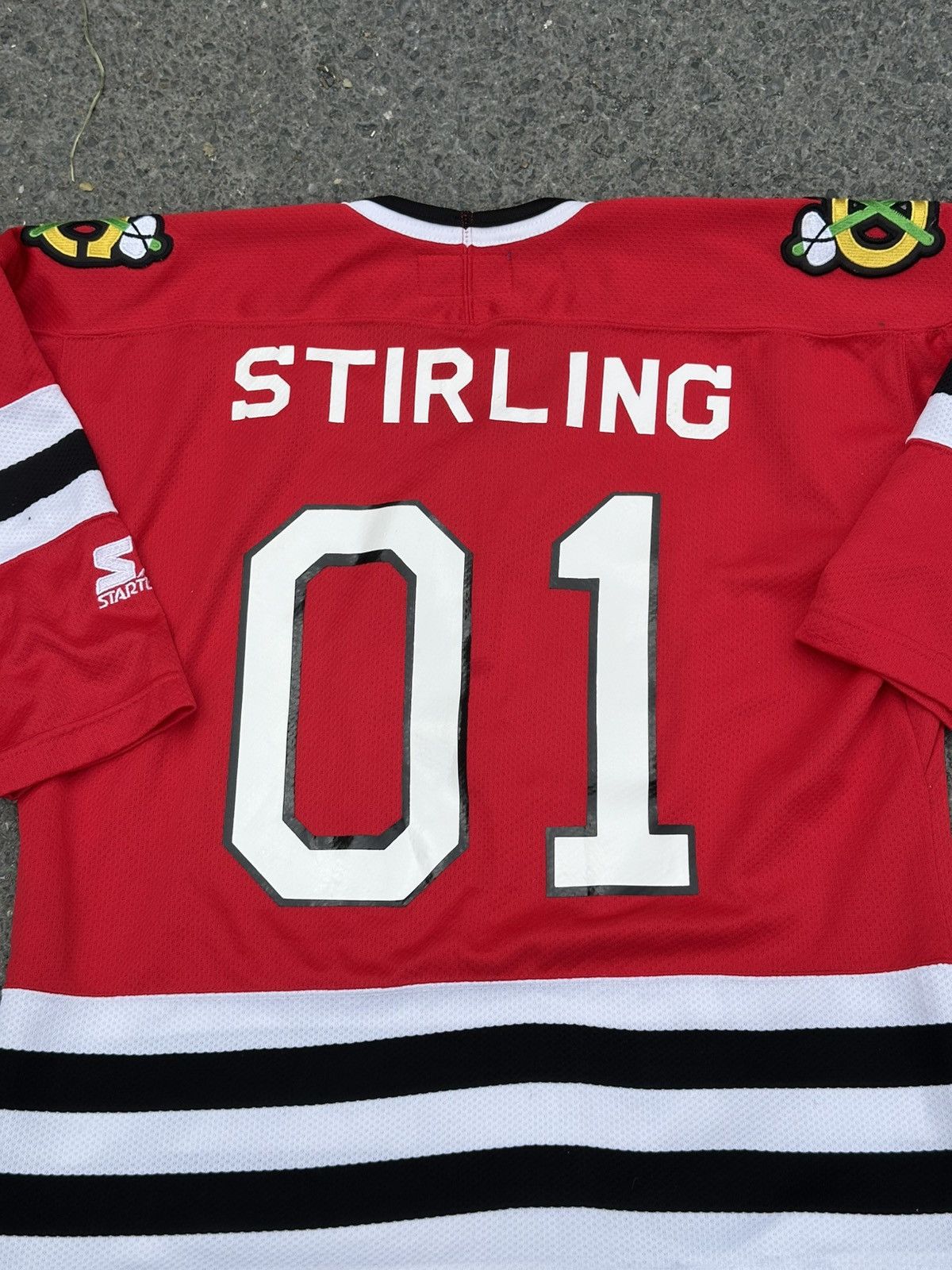 Starter Vintage Chicago Blackhawks NHL hockey Starter Jersey Size US XL / EU 56 / 4 - 5 Thumbnail