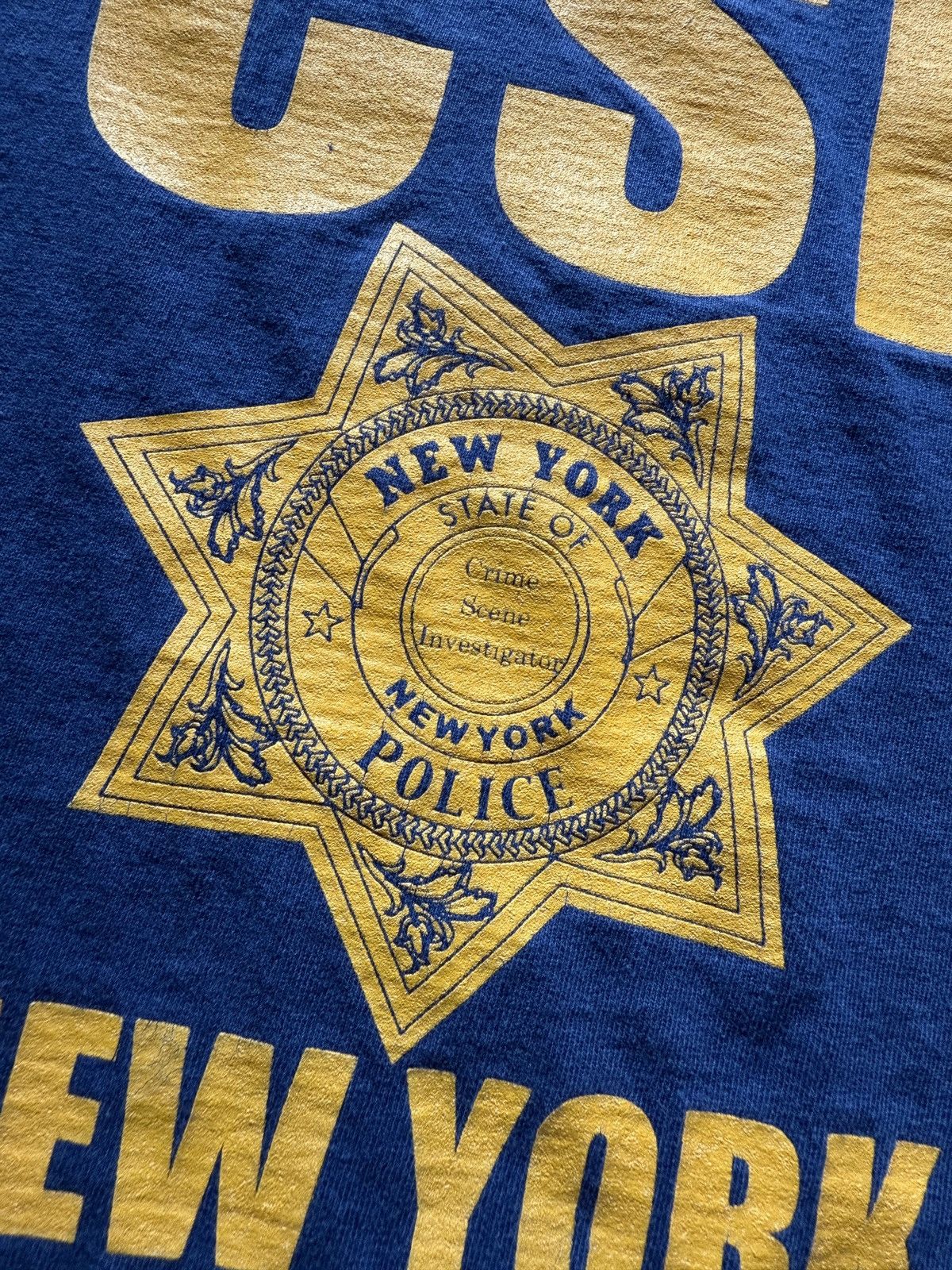 Vintage Vintage Y2K CSI New York Graphic Tee Size US XL / EU 56 / 4 - 5 Thumbnail