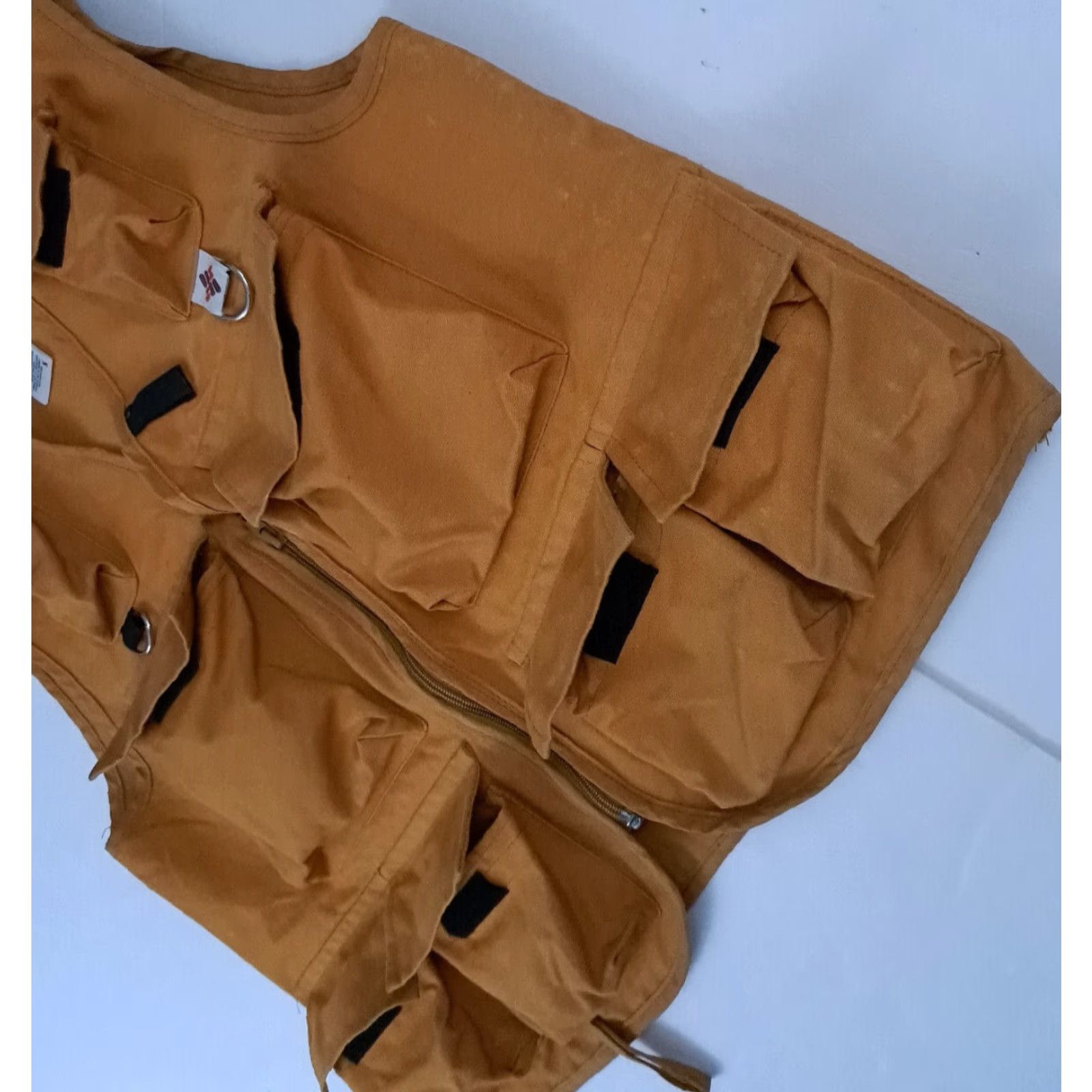 CLOSED VINTAGE Columbia Fishing Vest Cotton Canvas Full Zip Pockets Unisex Adults Small Brown 25in Long 22in Pit to Pit Size US S / EU 44-46 / 1 - 2 Thumbnail