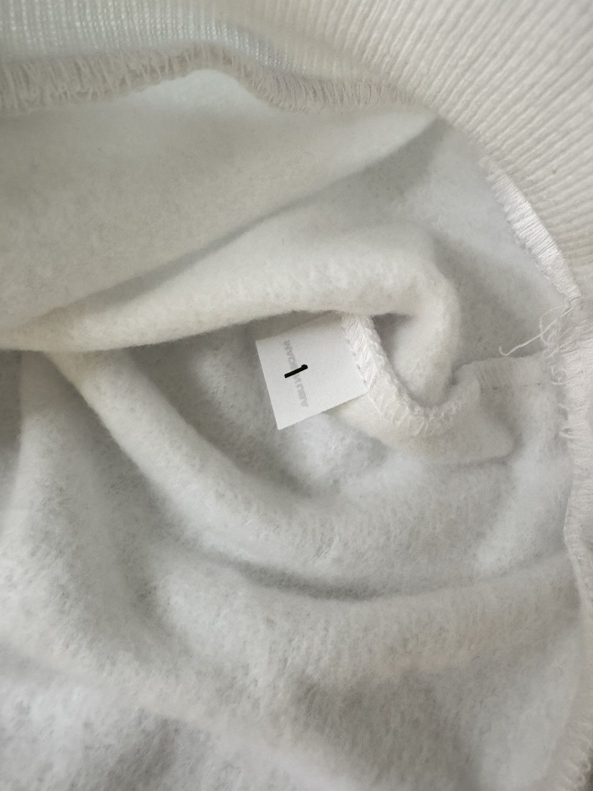 YZY HD-01 02 BLANK WHITE Menswear