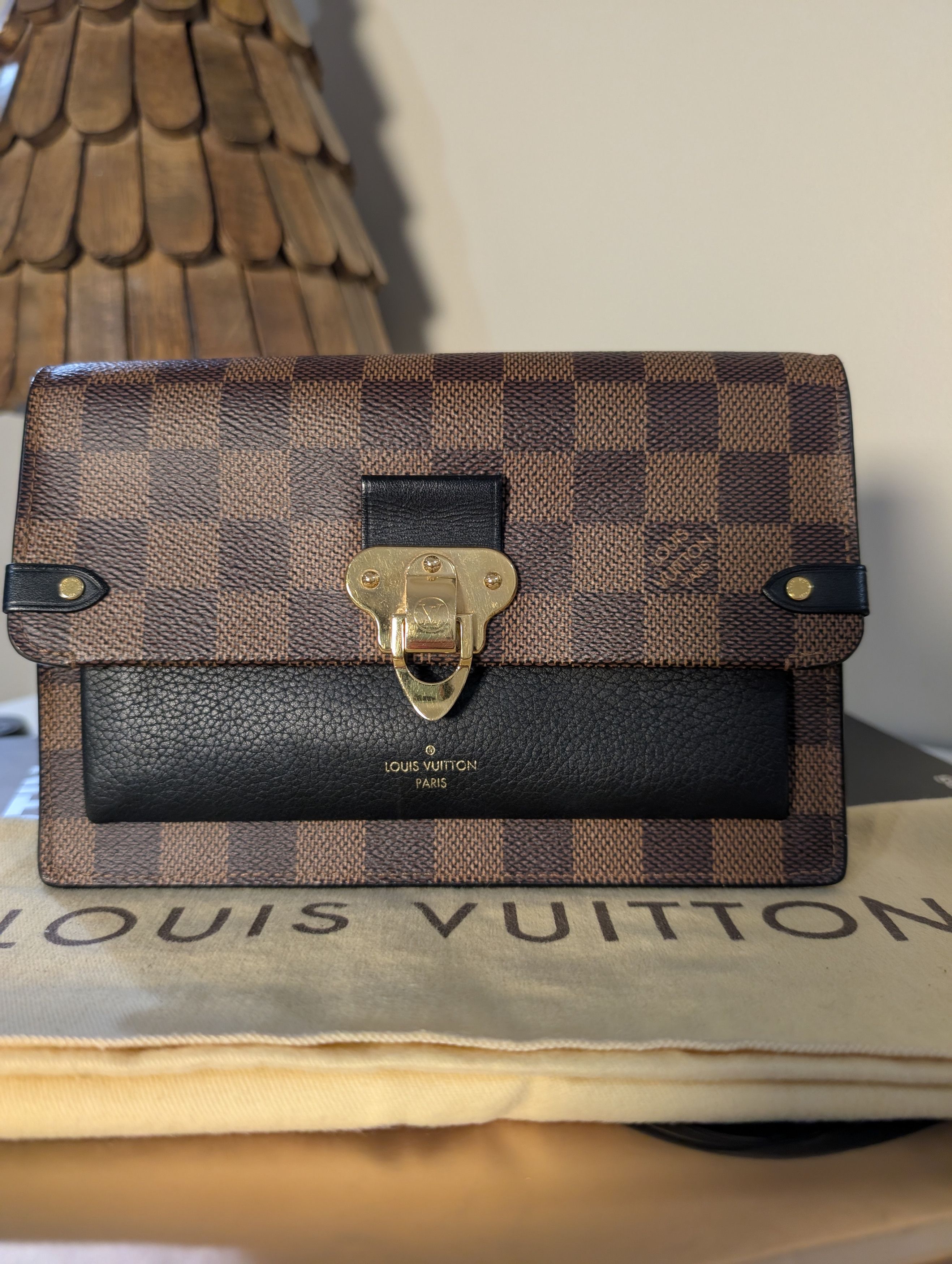 Louis Vuitton Louis Vuitton Vavin Damier Ebene Chain Crossbody Bag Black Size ONE SIZE - 23 Thumbnail