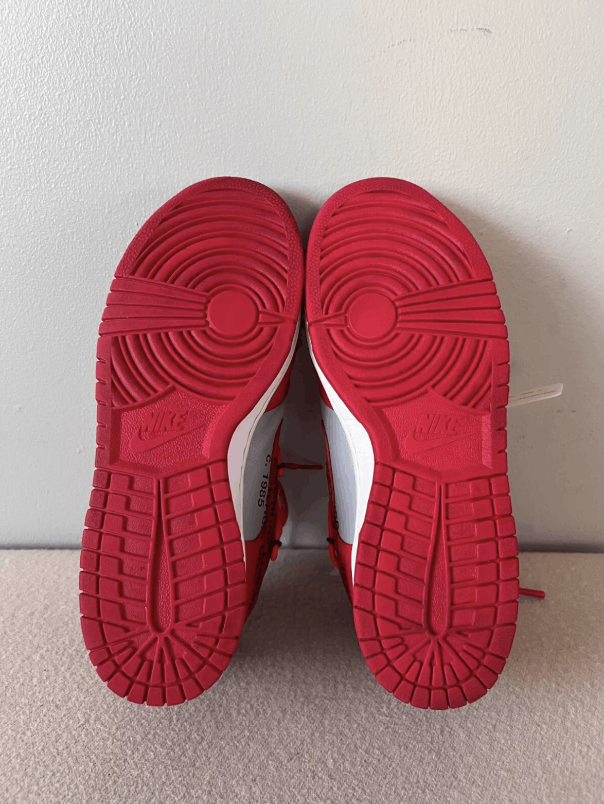 Nike × Off-White Off White Nike Dunk Low in University Red Size US 8.5 / EU 41-42 - 10 Thumbnail