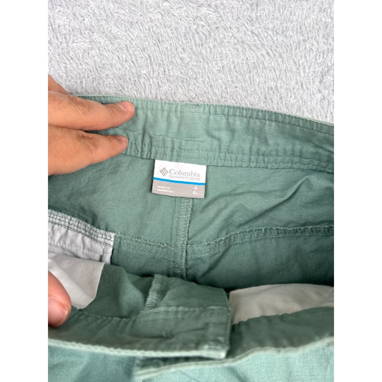 Vintage Columbia Womens Shorts 4 Green Chino Ripstop Cotton Hiking Camping 31x4 Size 27" / US 4 / IT 40 - 5 Thumbnail