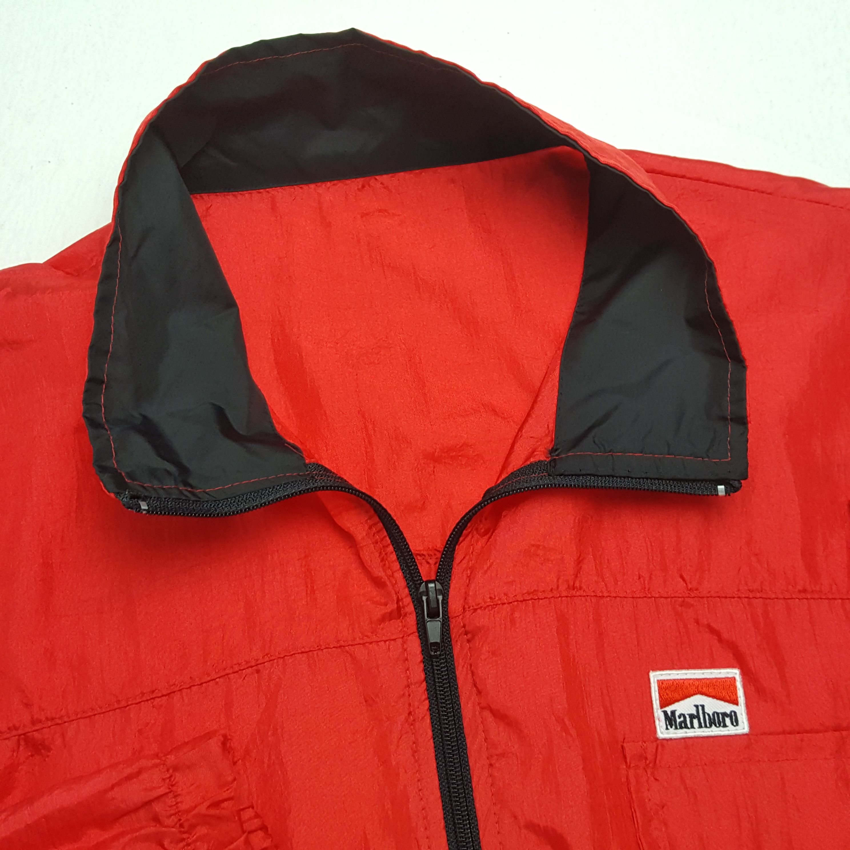 Marlboro × Vintage MARLBORO Windbreaker Jacket Logo Design Style Size US XL / EU 56 / 4 - 9 Thumbnail