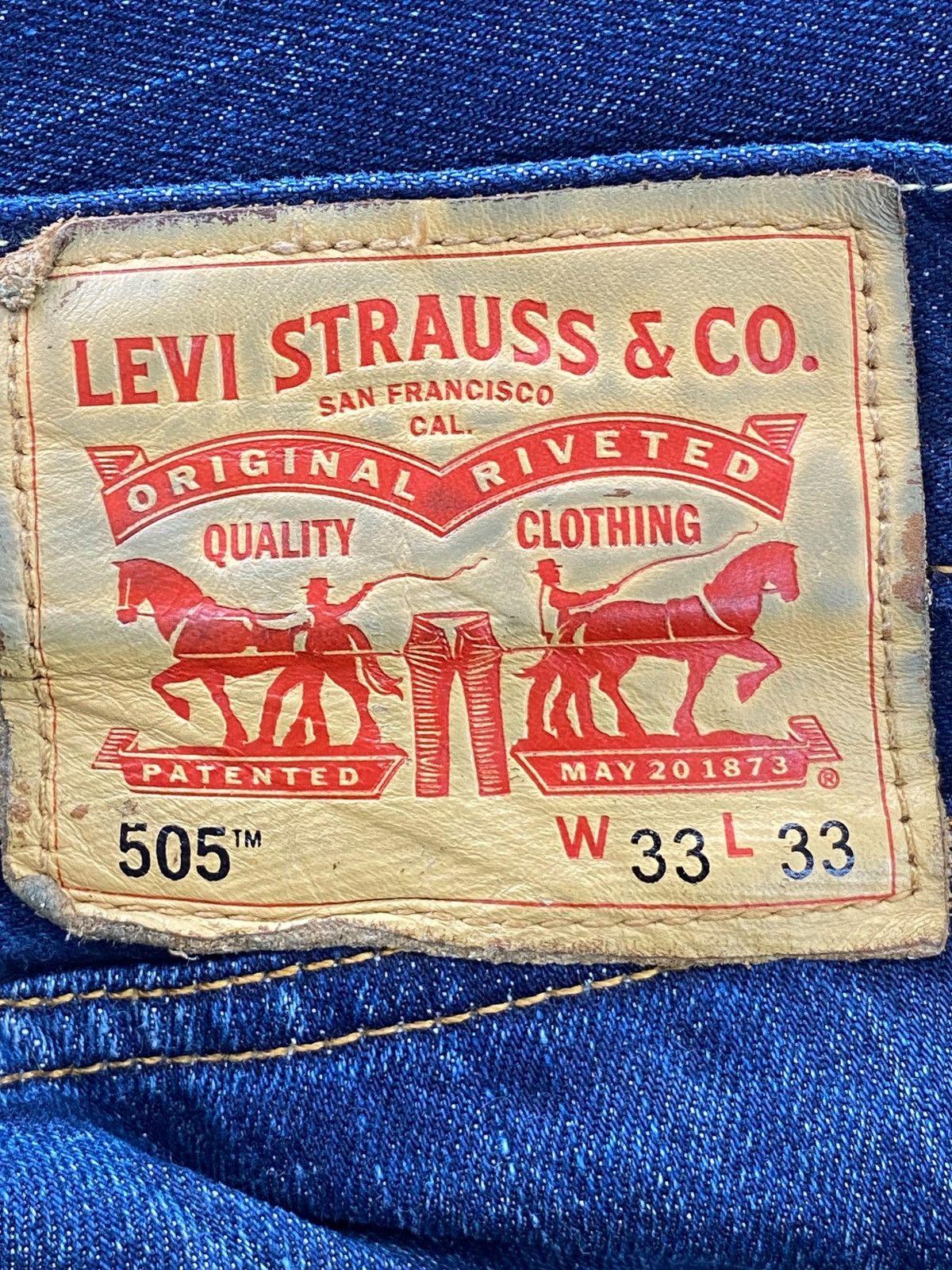 Levi's Levi’s Blue Wash Straight Leg Style Jeans Size US 33 - 11 Thumbnail