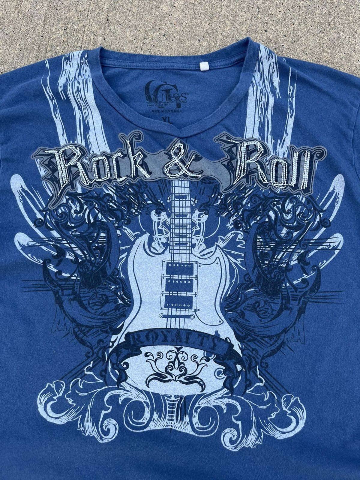 Affliction CRAZY VINTAGE Y2K GUESS “ROCK & ROLL” PUNK STYLE T-SHIRT Size US XL / EU 56 / 4 - 4 Thumbnail