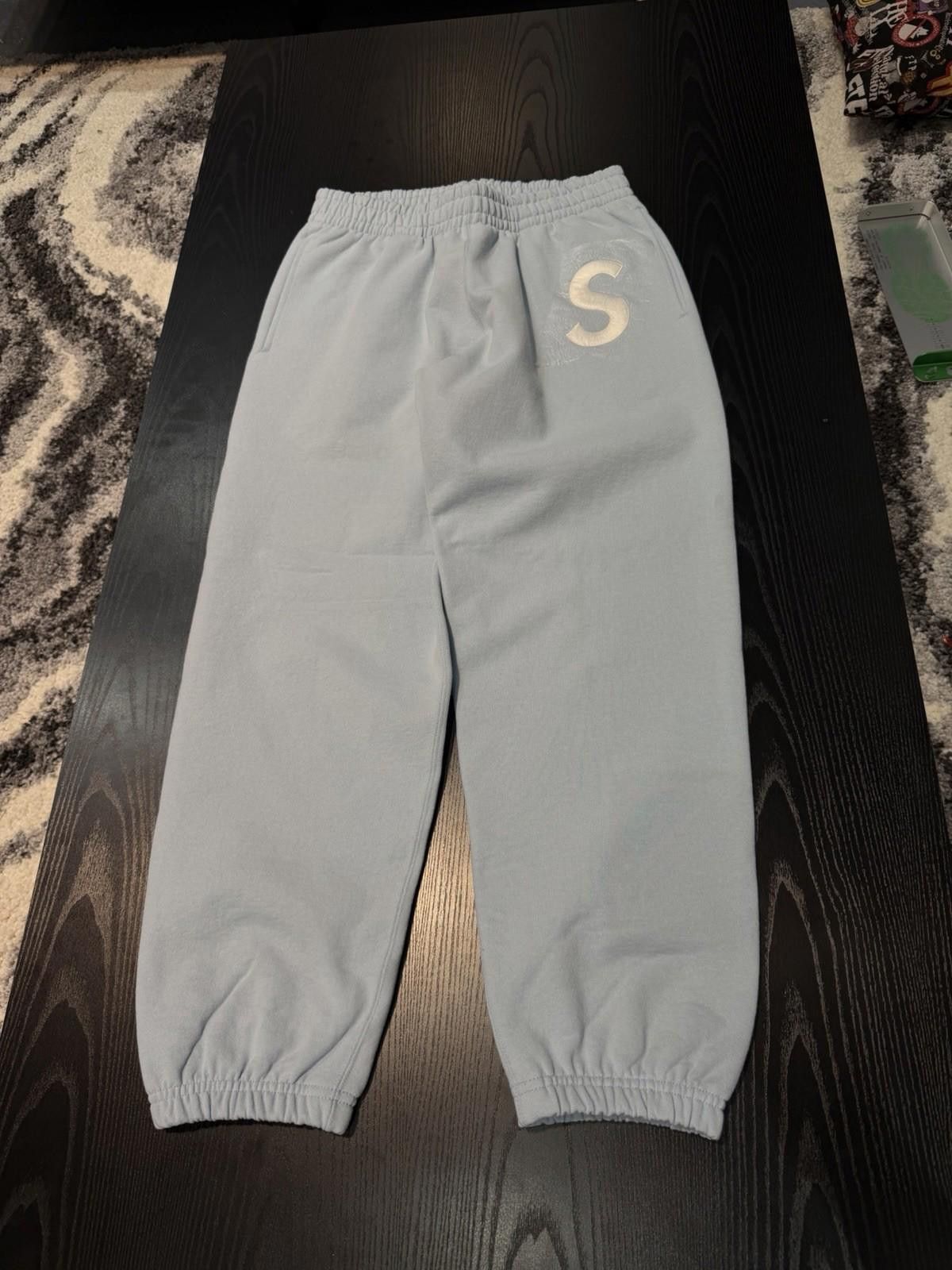 Supreme Supreme S Logo Sweatpants Blue (SS25) Brand New Size Small Size US 30 / EU 46 - 1 Thumbnail