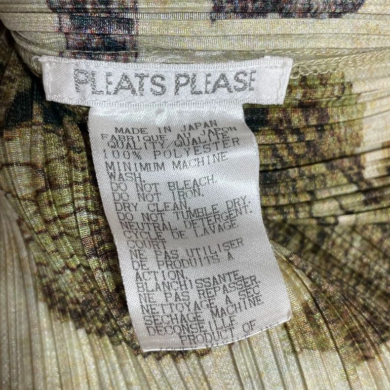 Issey Miyake Issey Miyake size:3 Yellow pleated tiger-cat vest Size XS / US 0-2 / IT 36-38 - 4 Thumbnail