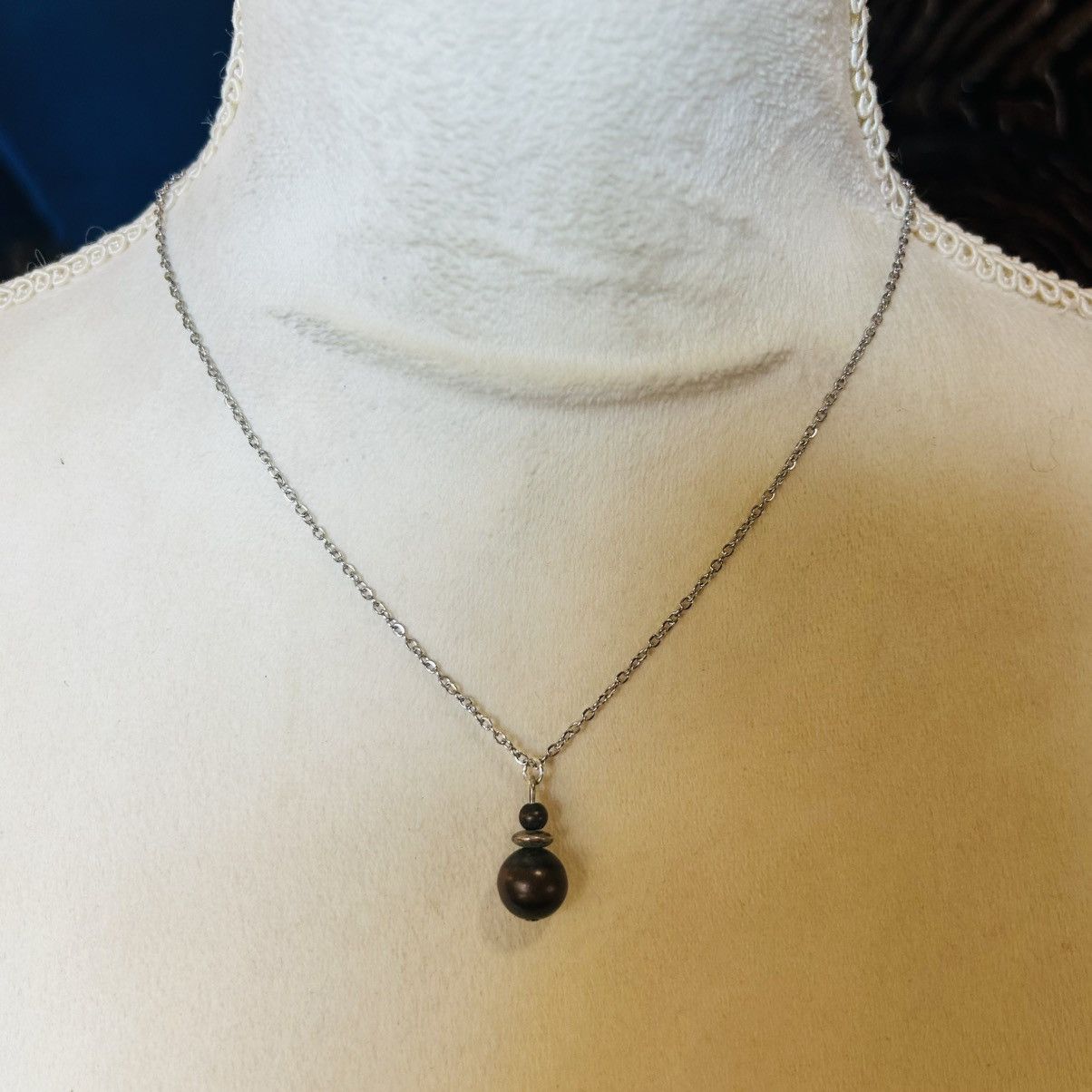 Vintage Handcrafted vintage metal beaded pendant on chain necklace Size ONE SIZE - 2 Thumbnail